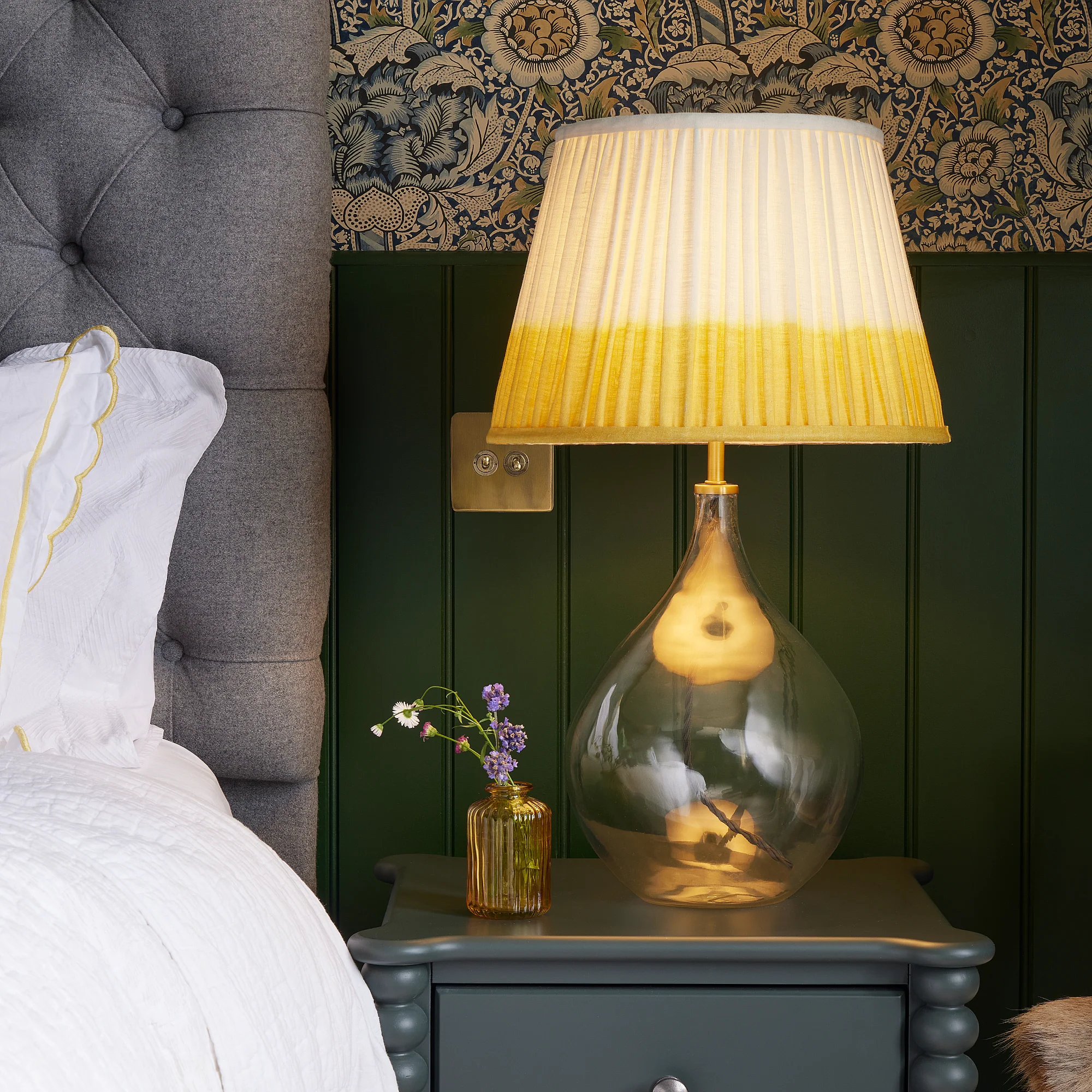 Kardish table lamp in clear glass - Image 2