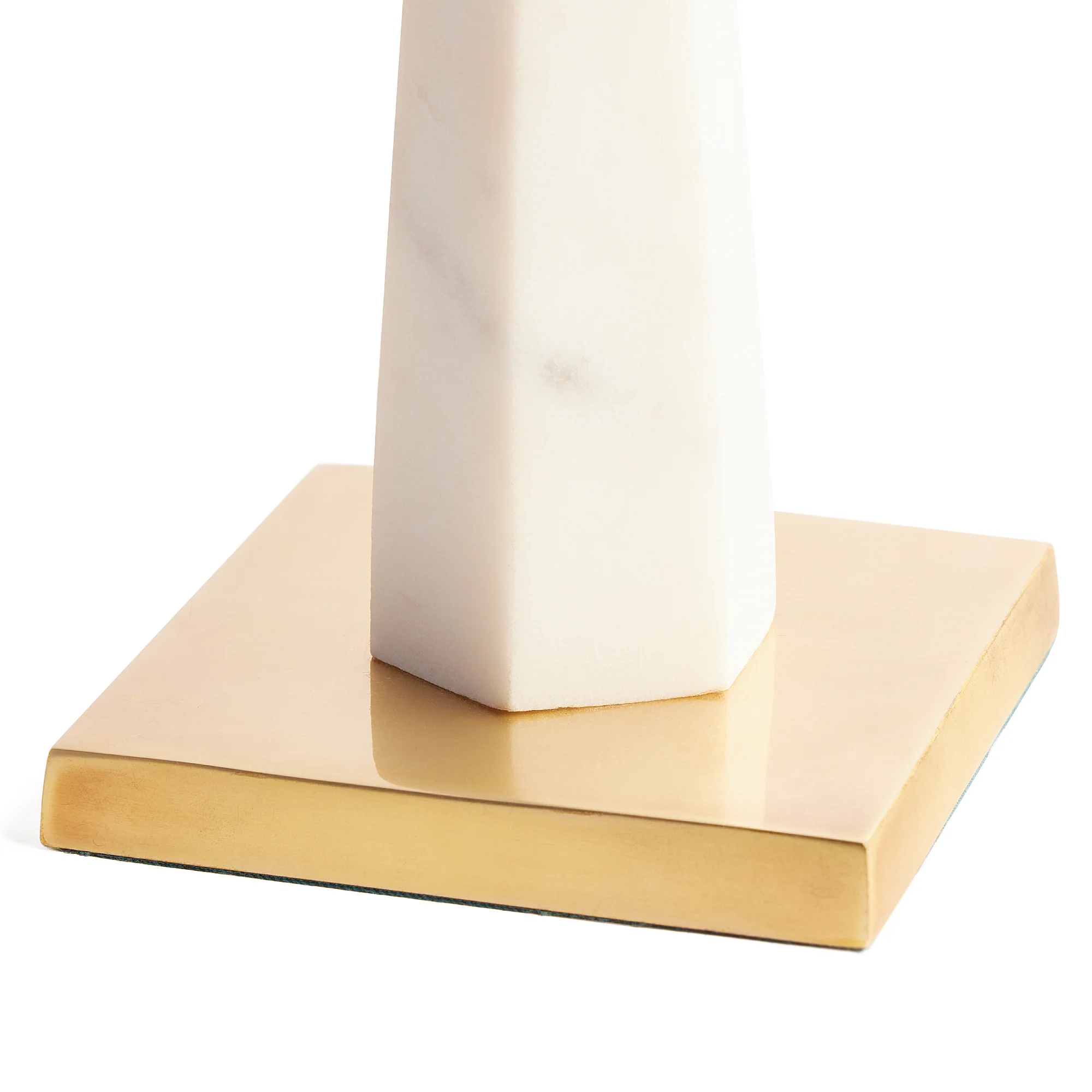 Karnak rechargeable table lamp in brass and white marble - Image 4