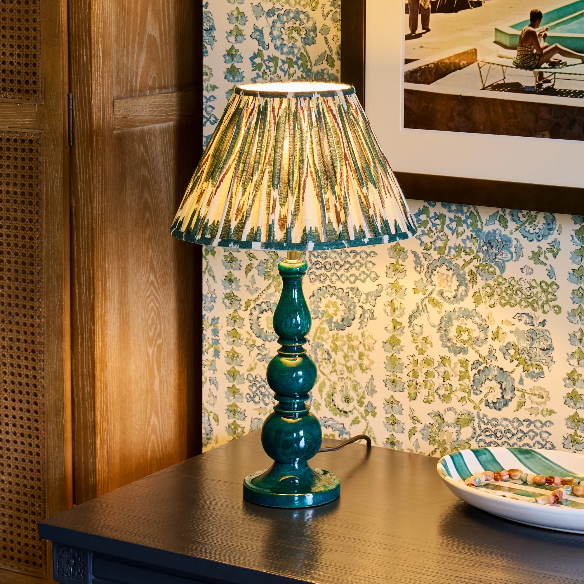 Kelpie table lamp in turquoise lacquered wood - Image 2