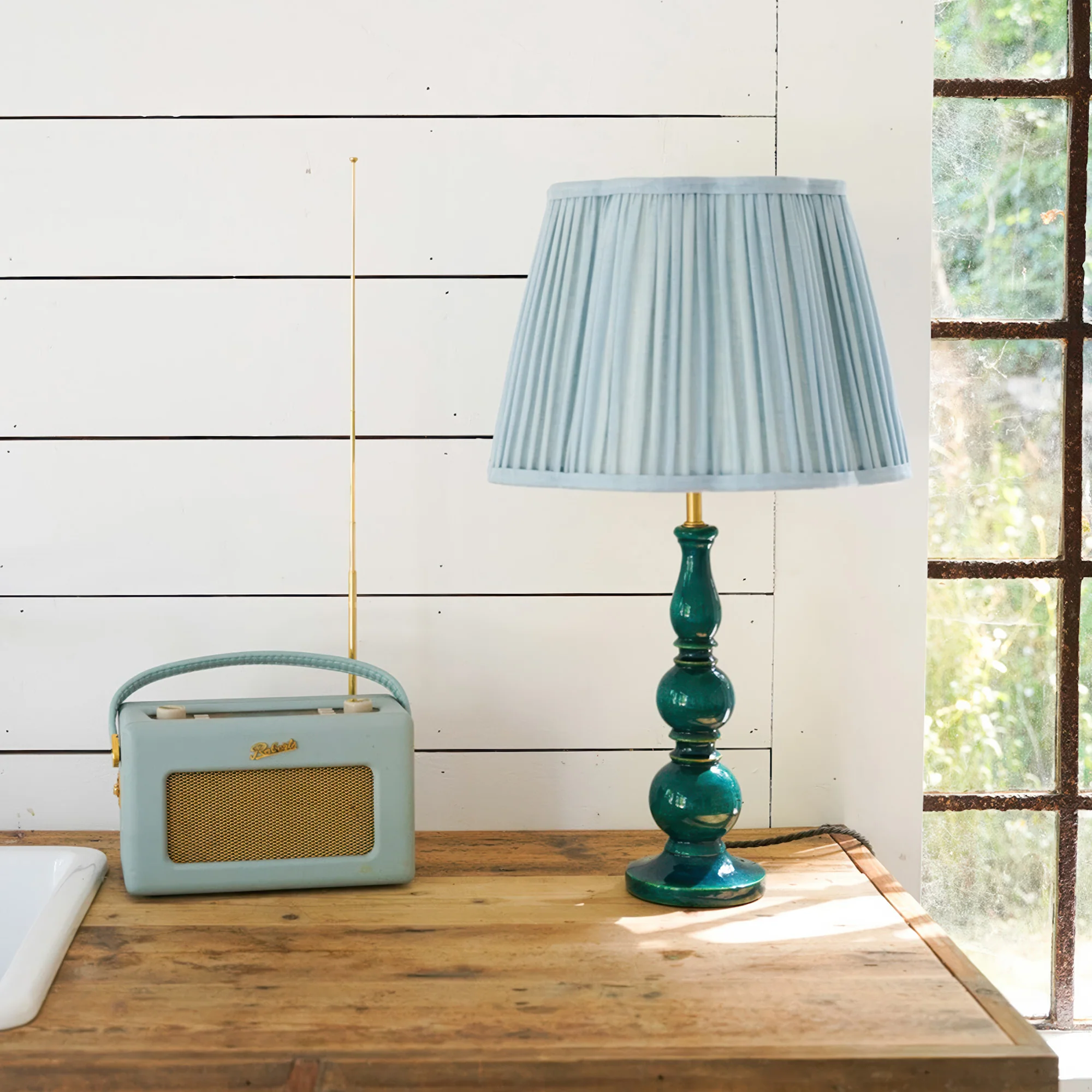Kelpie table lamp in turquoise lacquered wood - Image 6