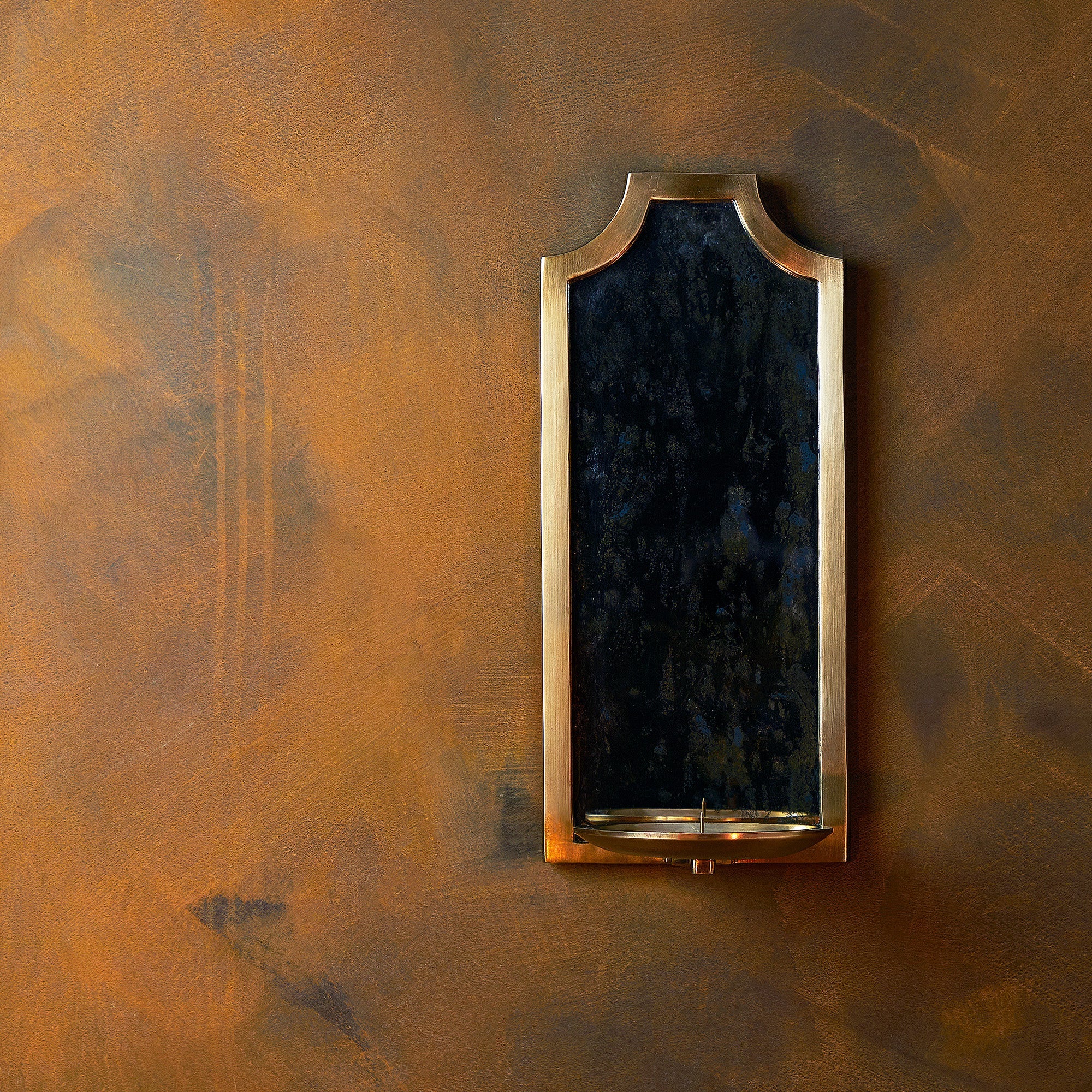Kite wall mounted candle holder in antiqued brass - Image 4