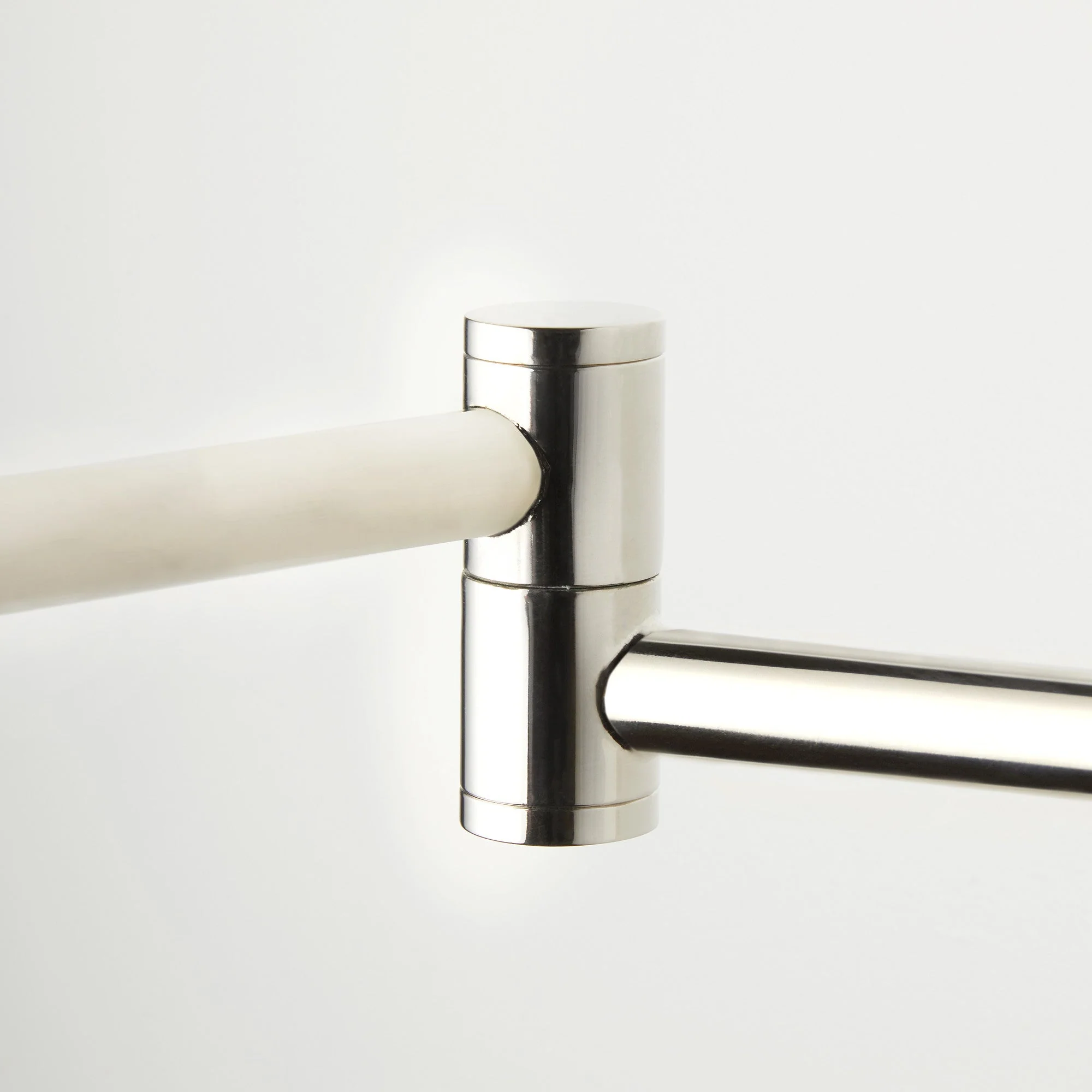 Lacey Wall fitting in chrome - Image 7