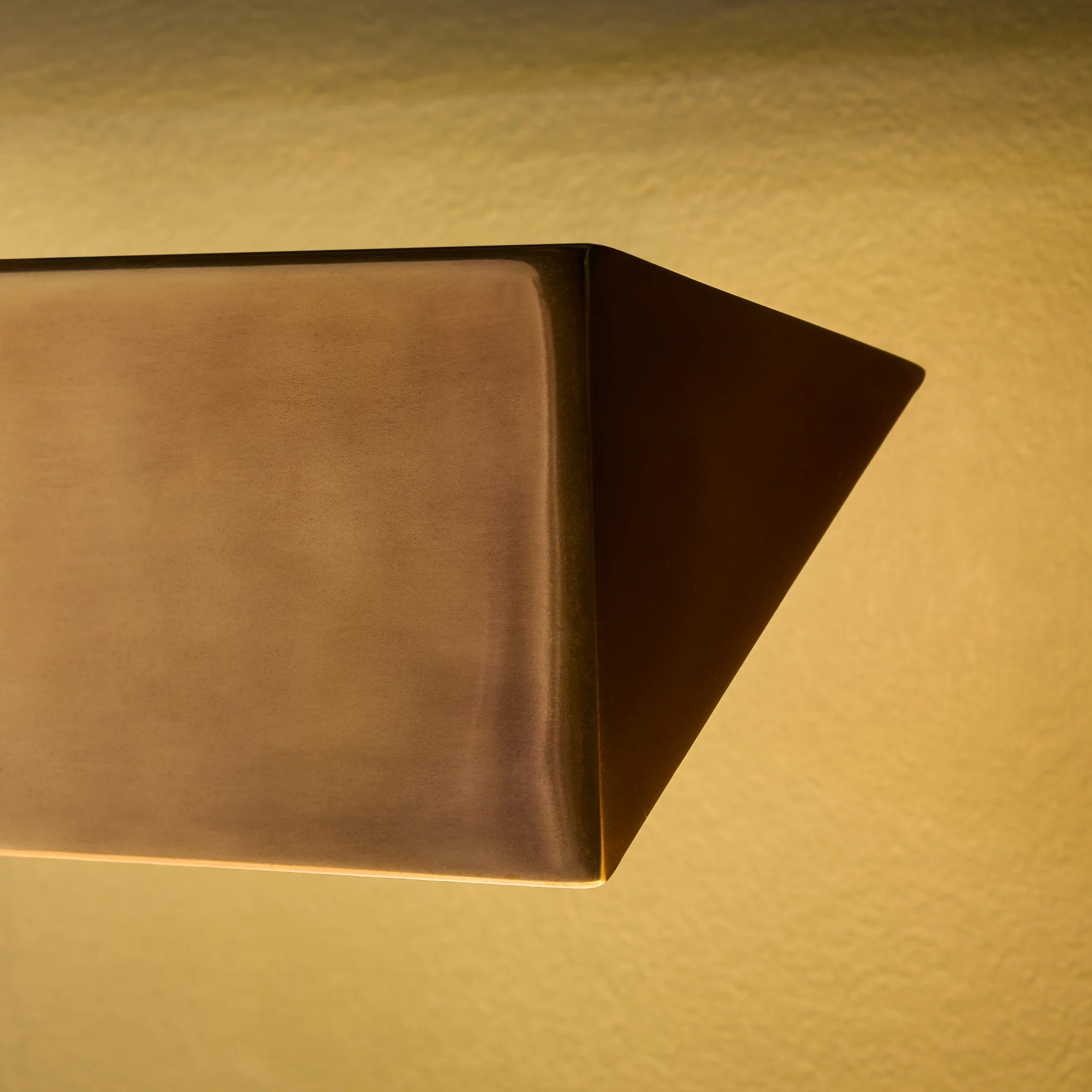 Larger Anselm picture light in antique brass - Image 4