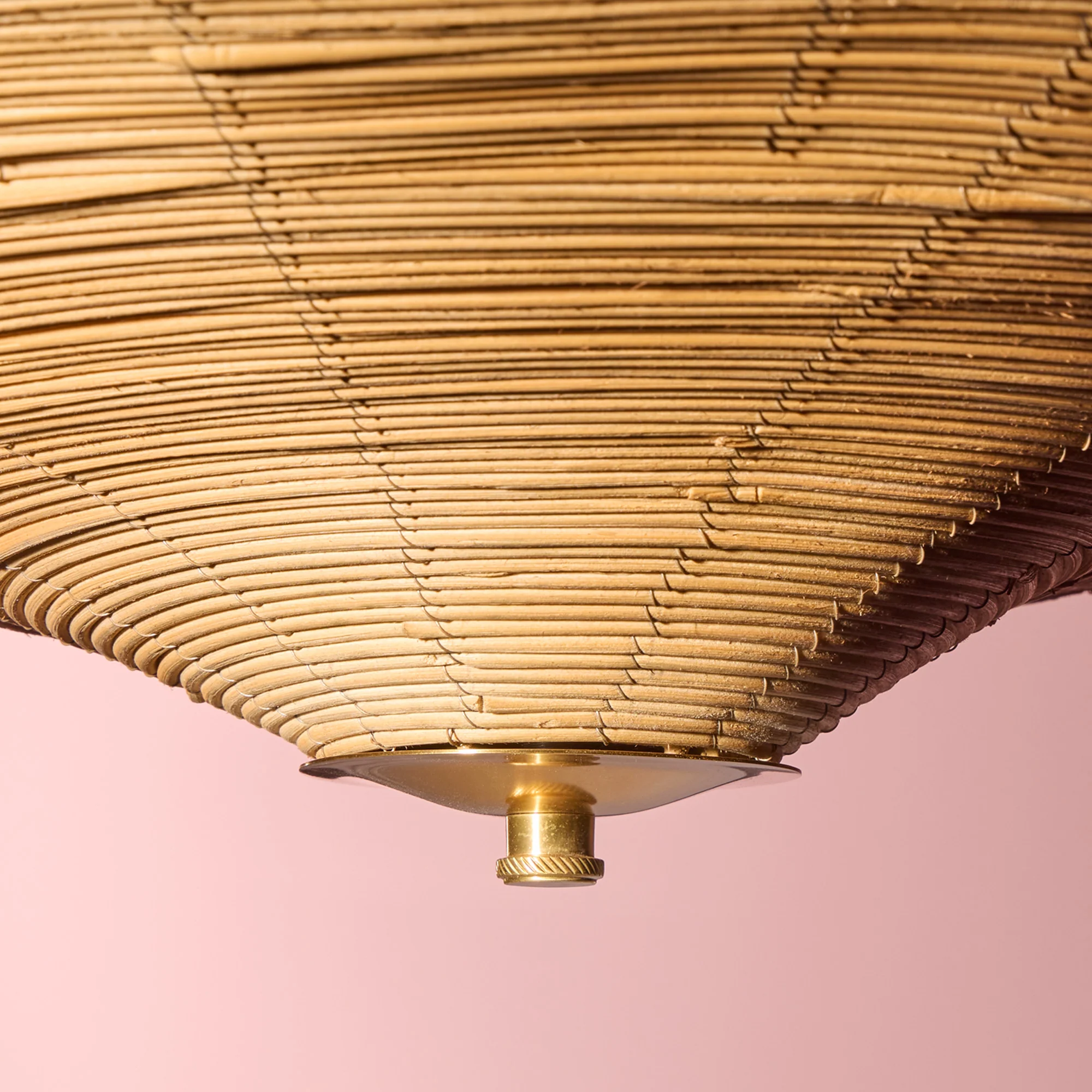 Larger Flower pendant in natural rattan - Image 6