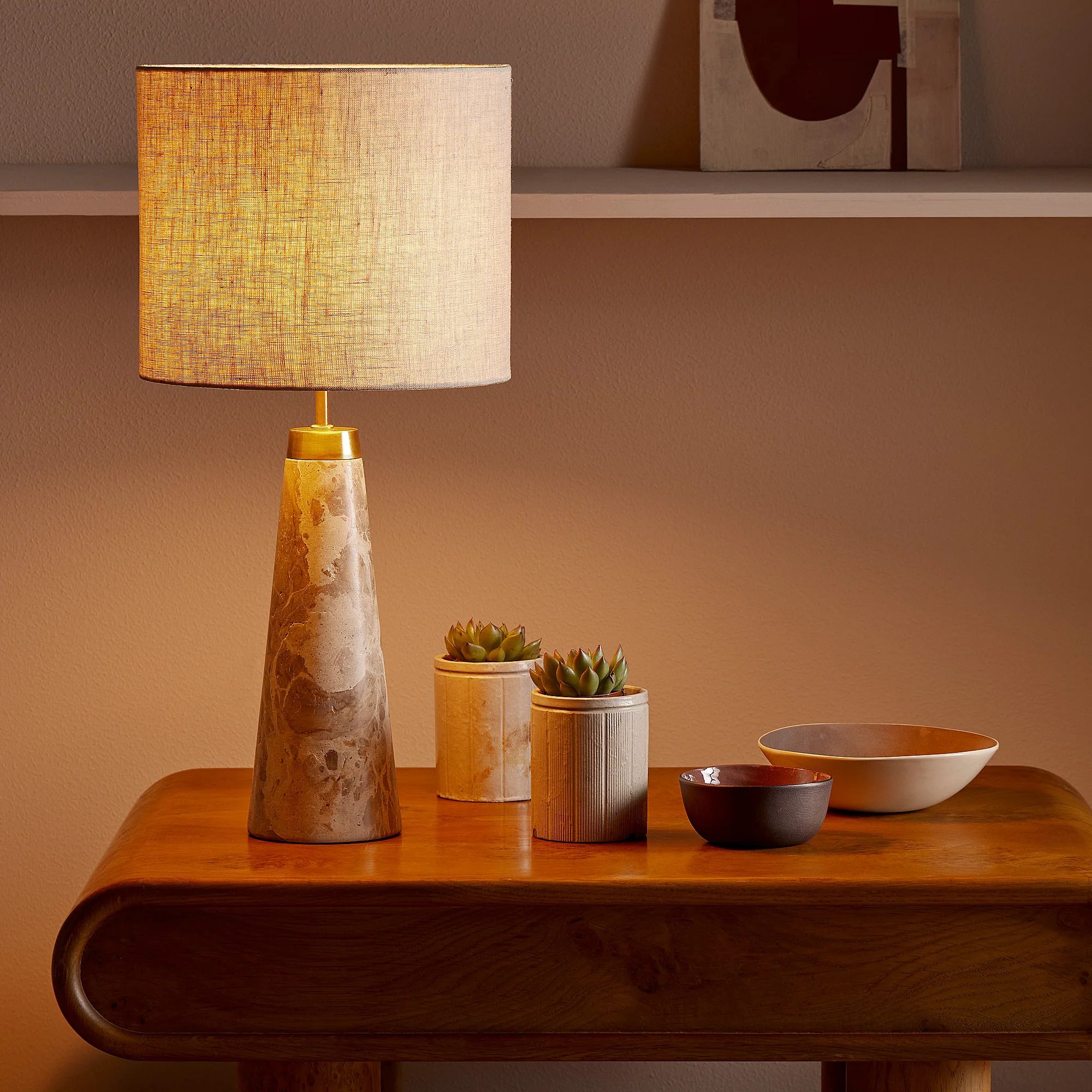 Larger marmaron rechargeable table lamp in grey - Image 2