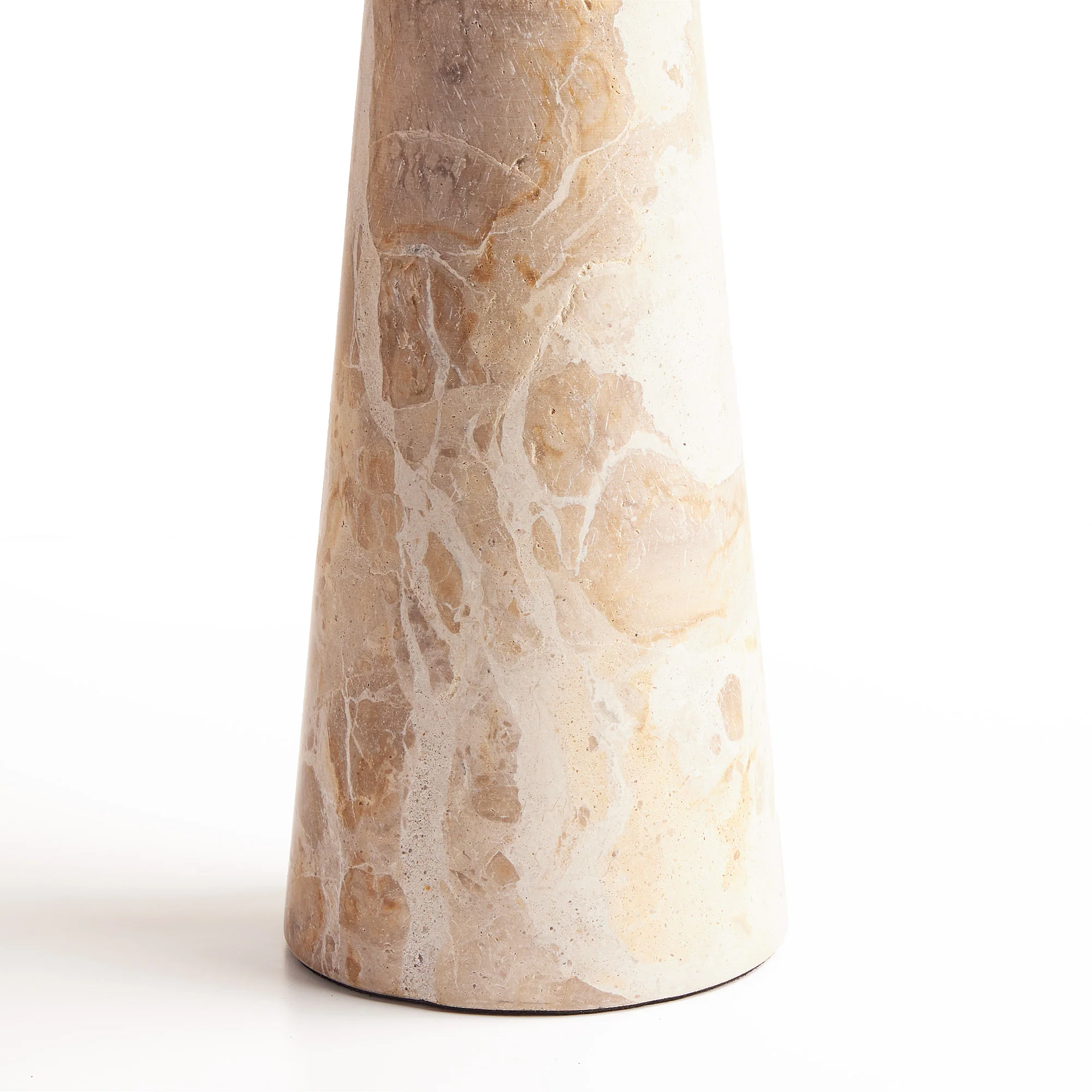 Larger marmaron rechargeable table lamp in grey - Image 4
