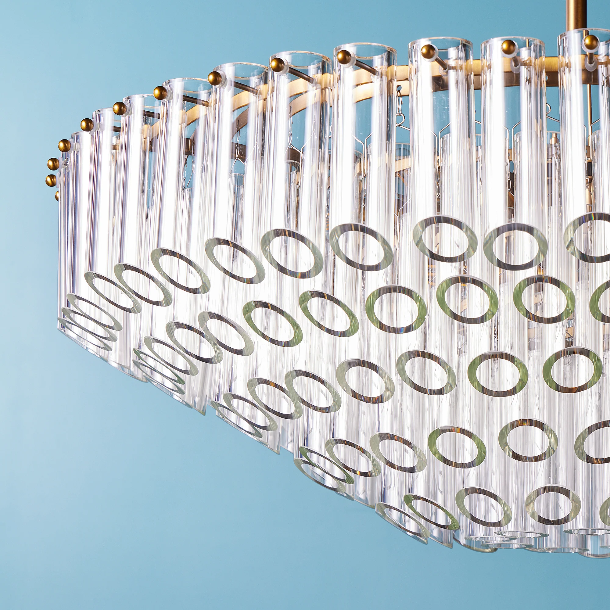 Larger Oldfield chandelier in clear glass - Image 5