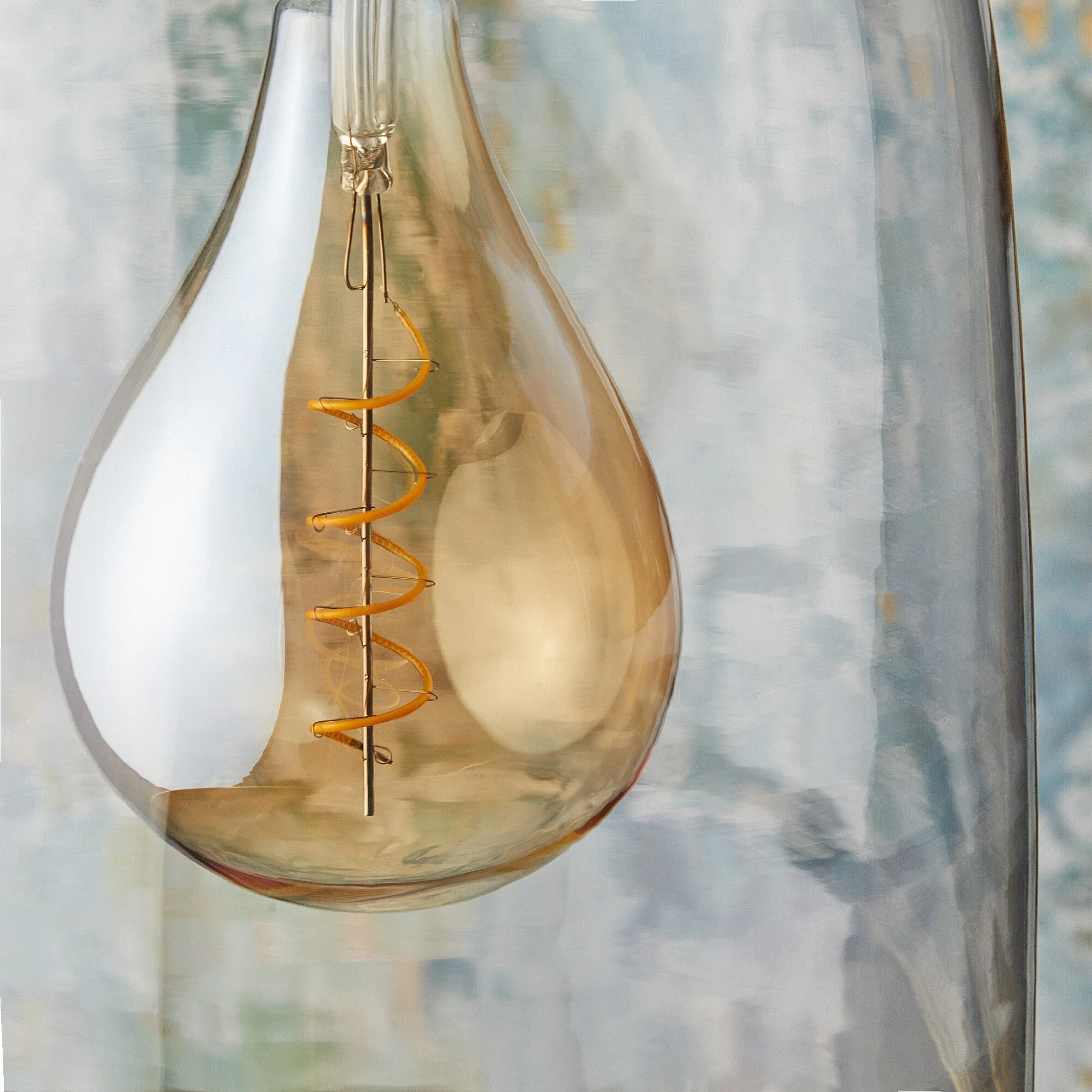 larger Percy pendant light in clear glass - Image 9