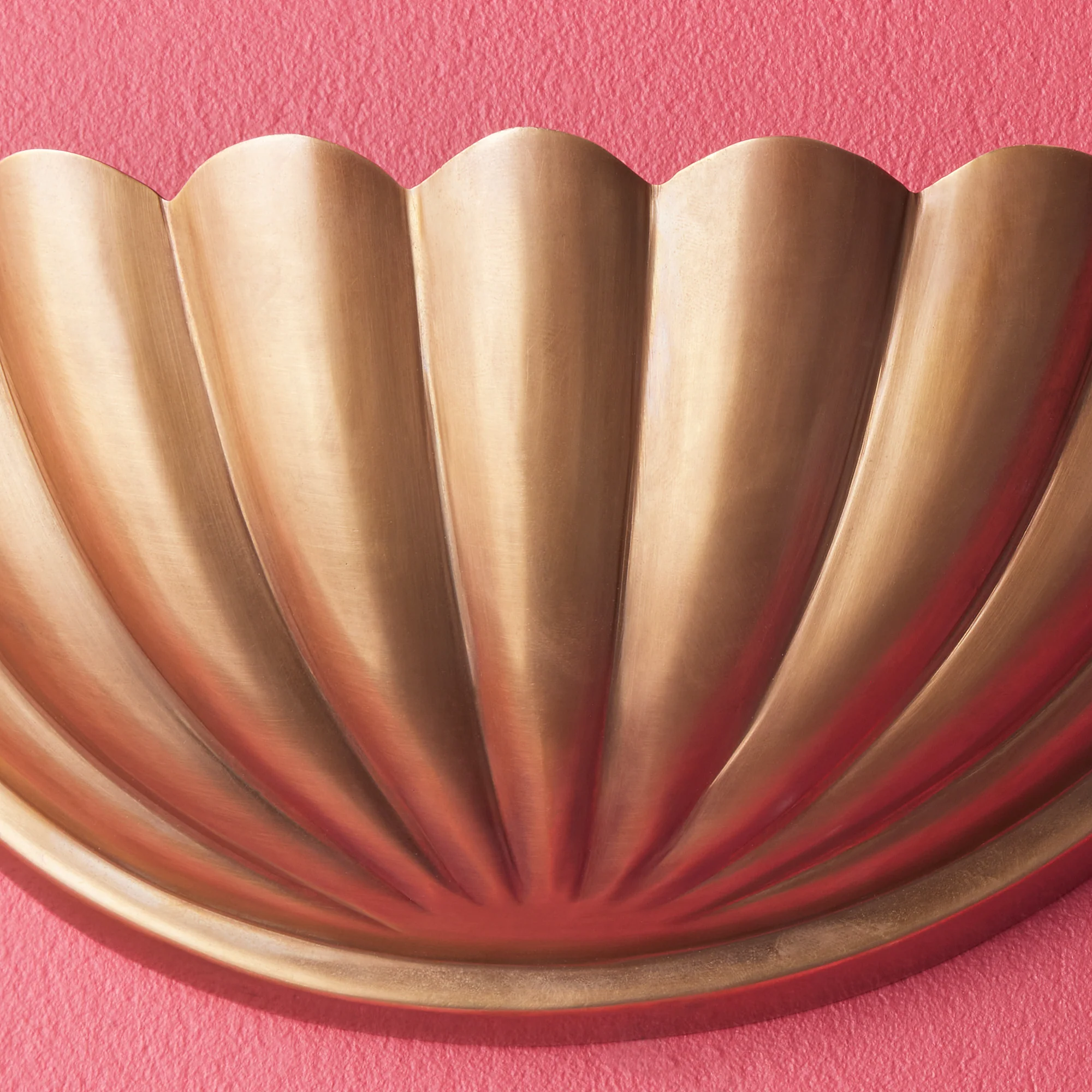 Larger St Jacques wall light in brass - Image 5
