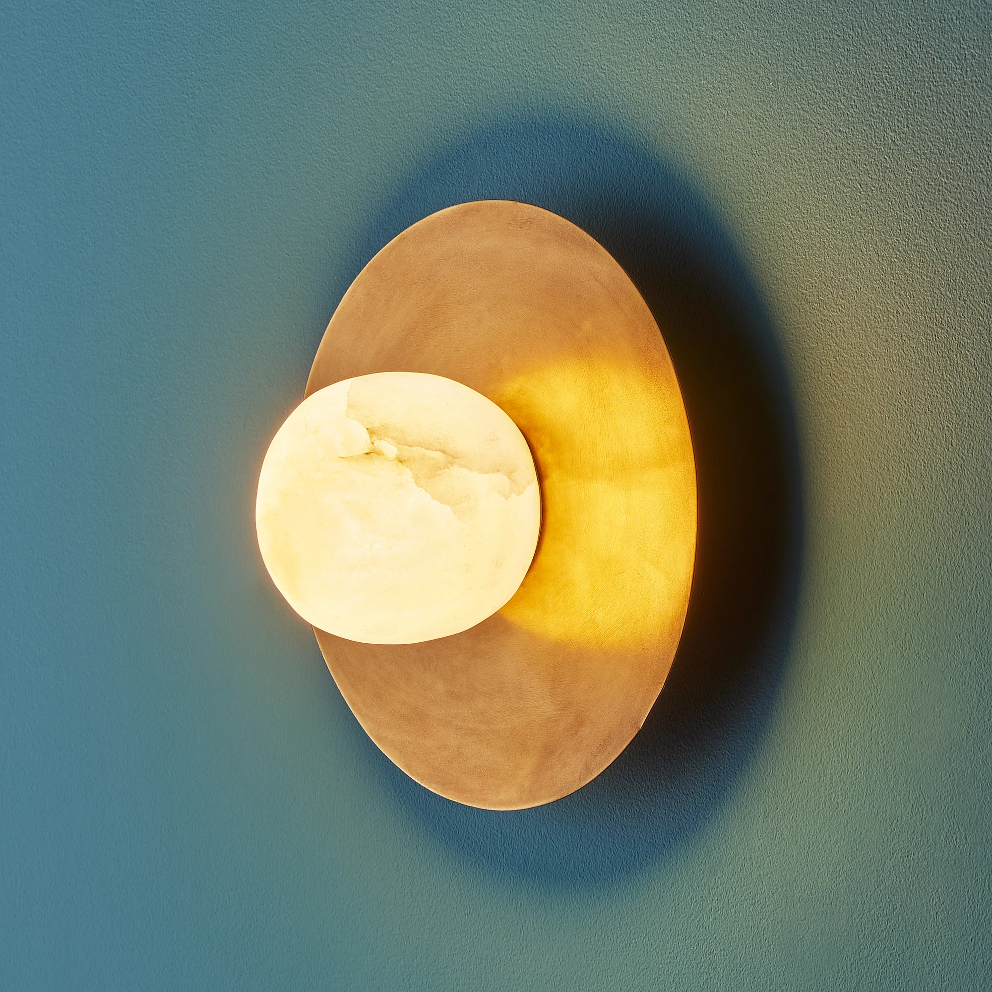 Leela alabaster wall light - Image 2