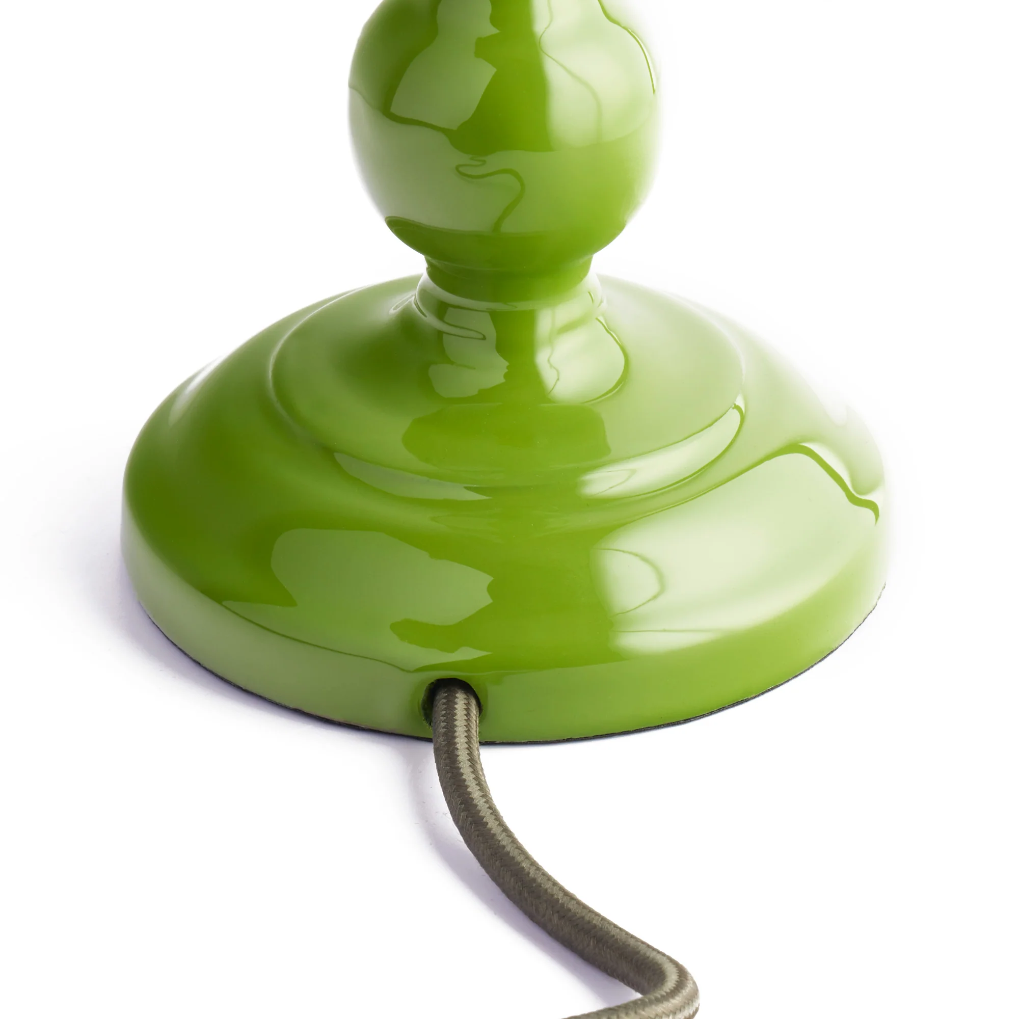 Lillee table lamp in green - Image 3