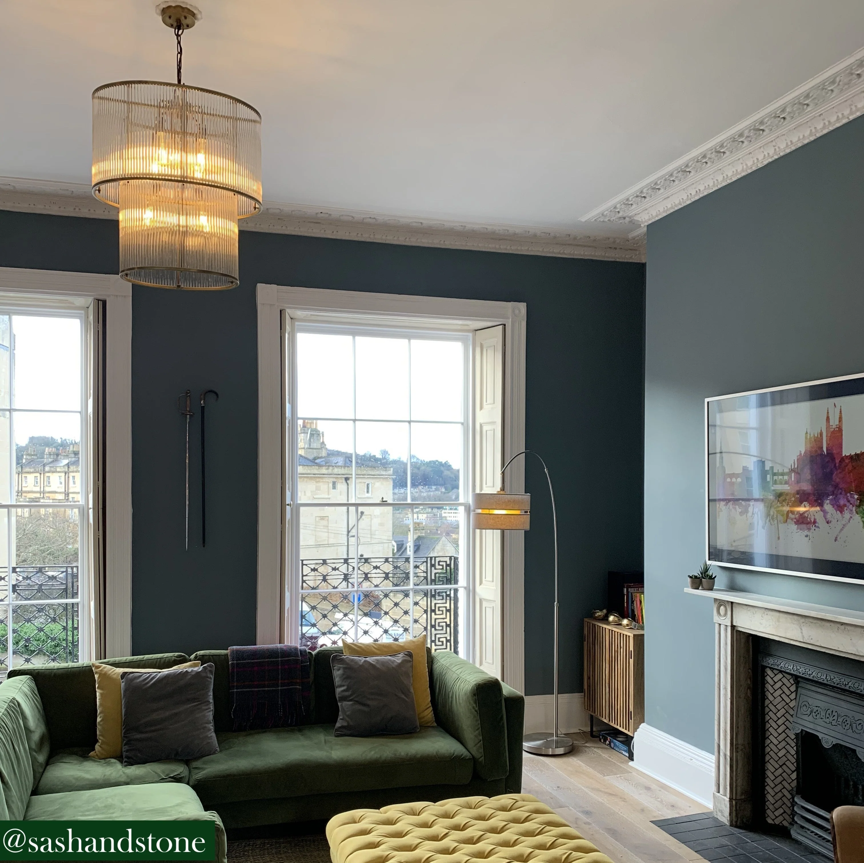 Loki two tiered oval chandelier in brass with glass rods - Image 8