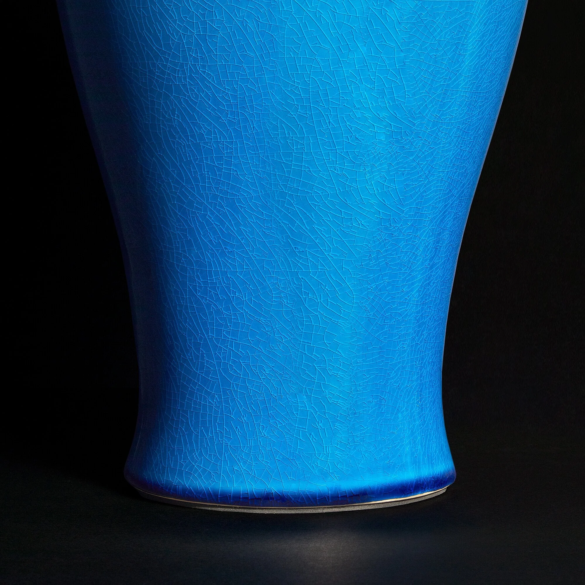 Larger Lolita table lamp in a turquoise glaze - Image 6