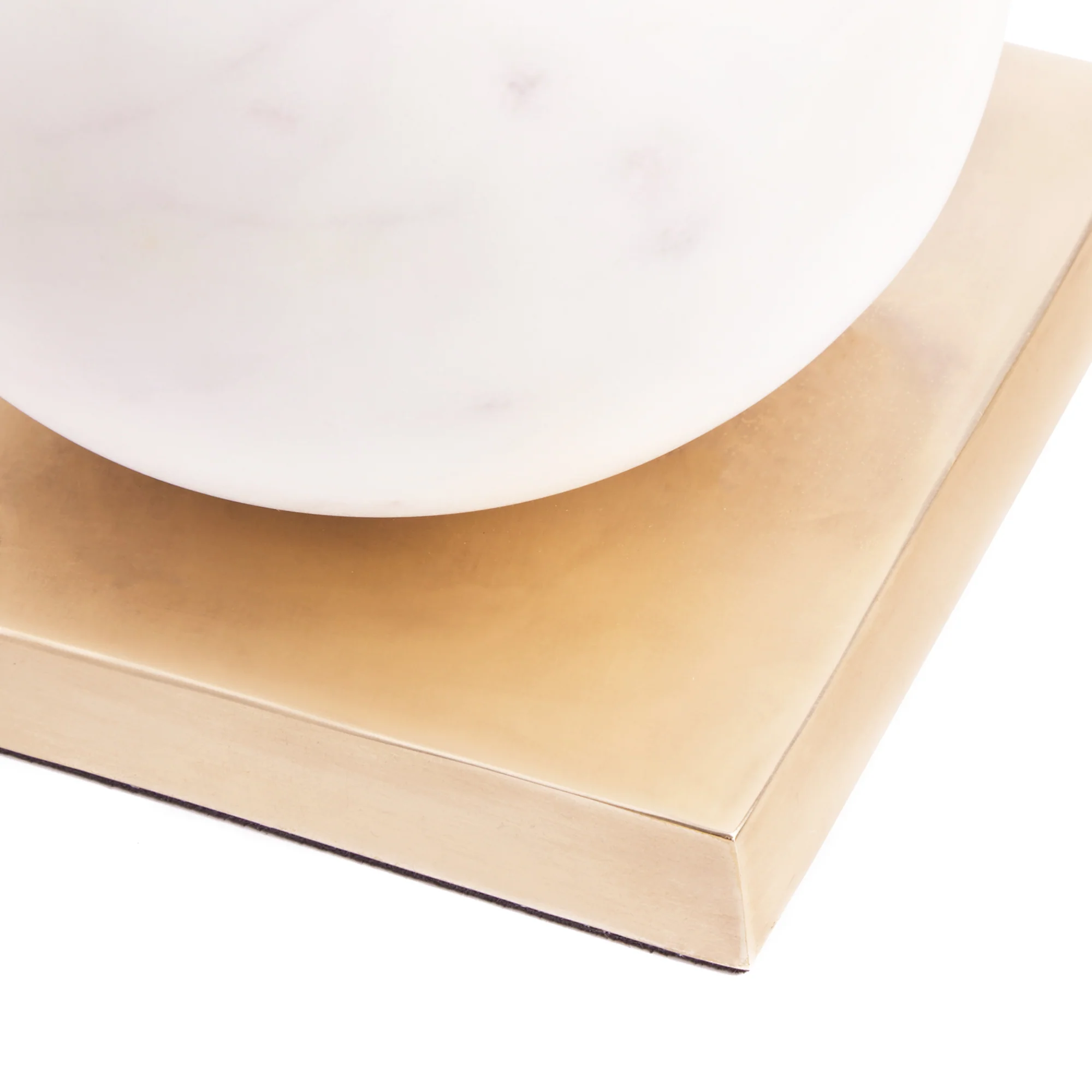 Lollie rechargeable table lamp in white marble - Image 6