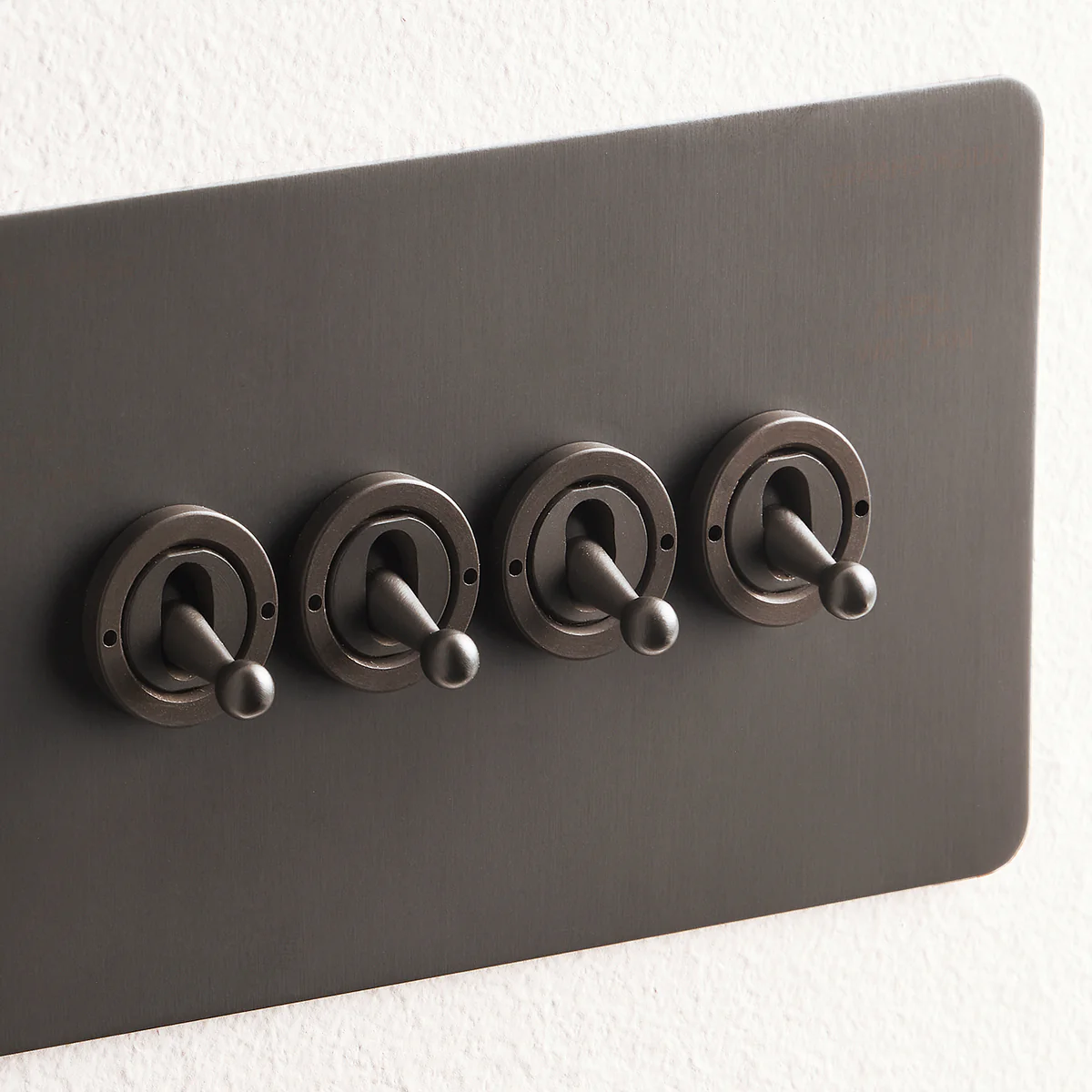 Lucian four gang 2 way toggle switch in bronze - Image 3