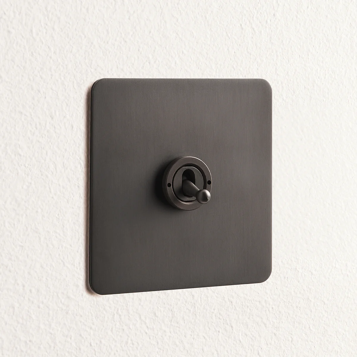 Lucian one gang intermediate toggle switch in bronze - Image 2