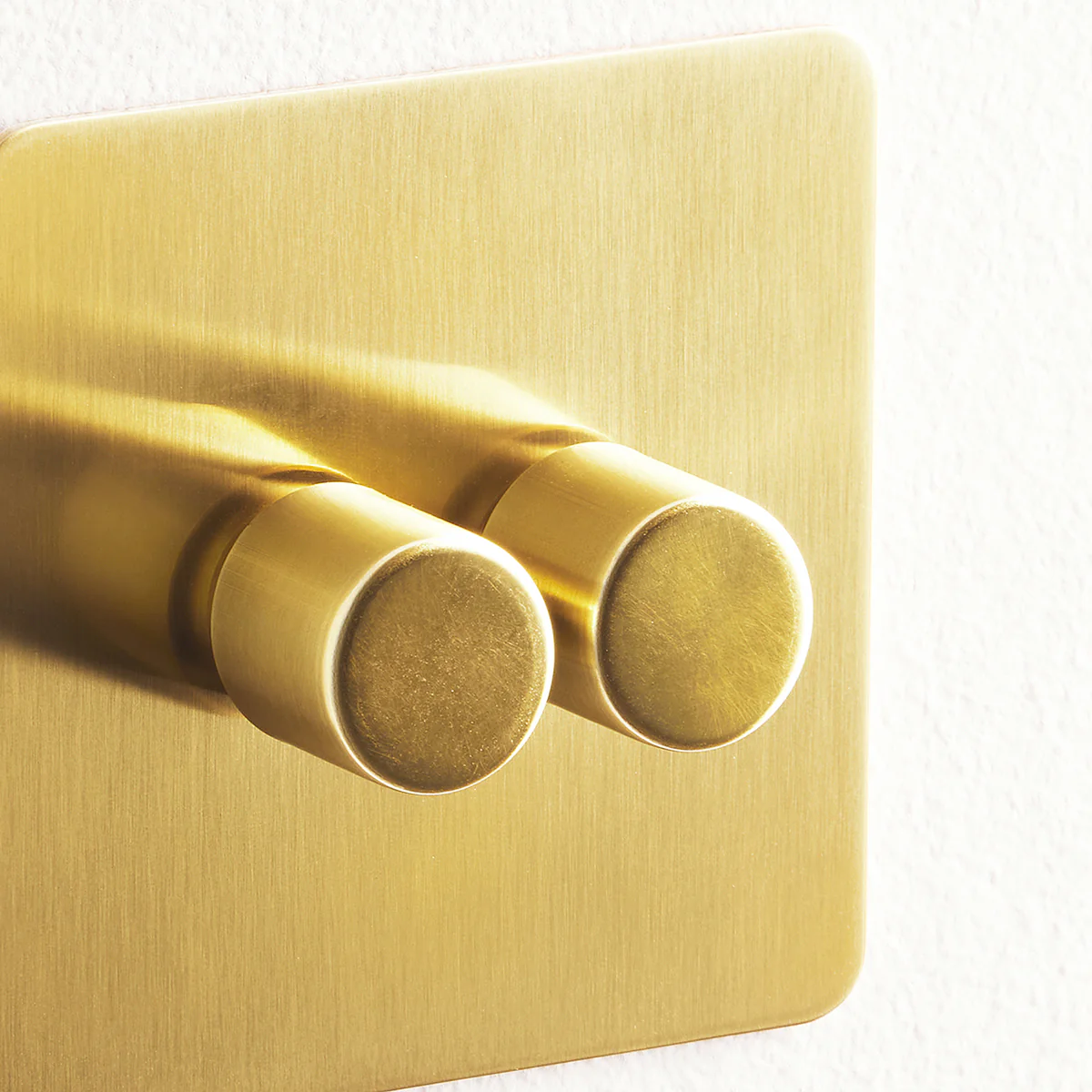 Lucian two gang dimmer switch in top brass - Image 3