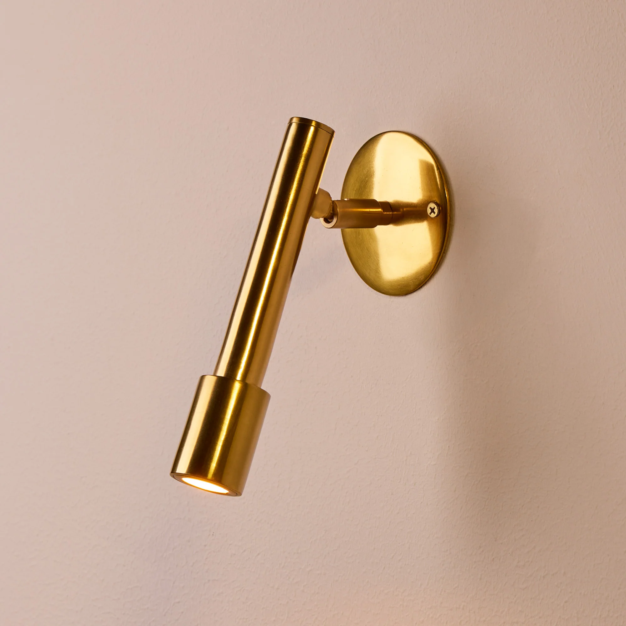 Maggie Wall Light in brass - Image 3