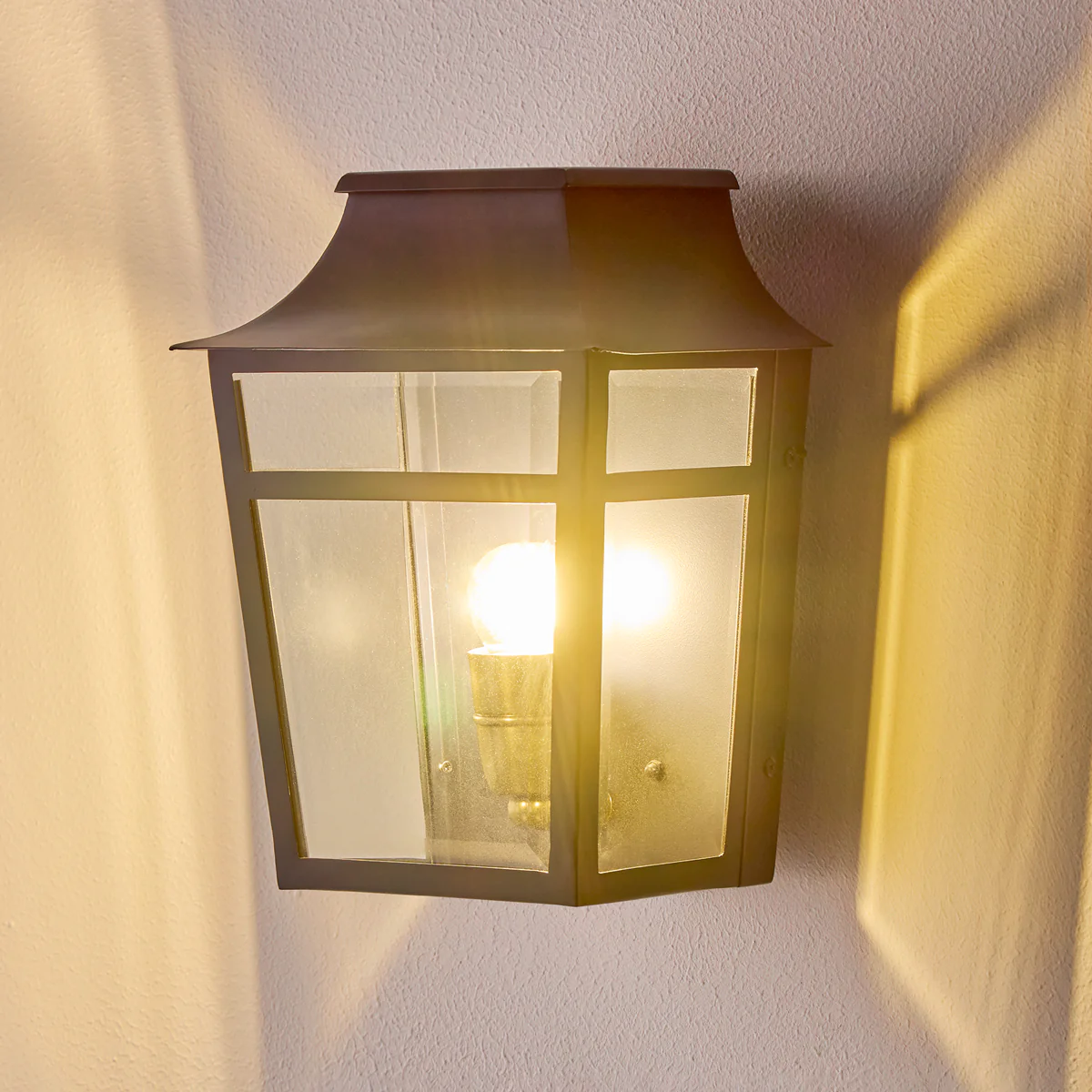 Majorelle ip44 wall lantern in Blue - Image 12