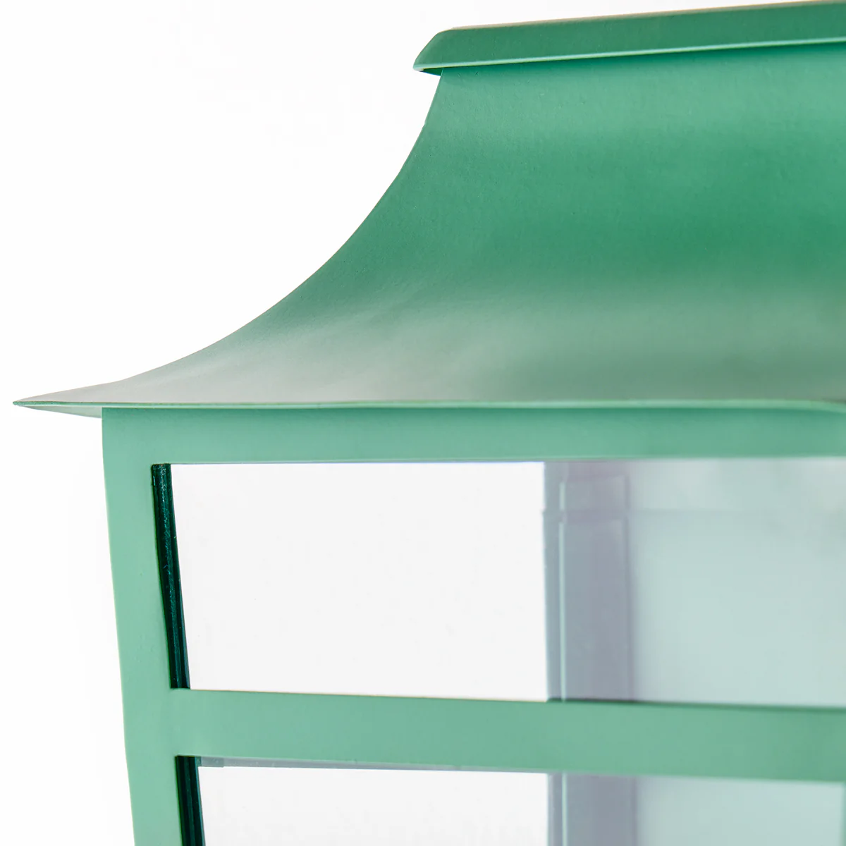 Majorelle ip44 wall lantern in Sage - Image 3