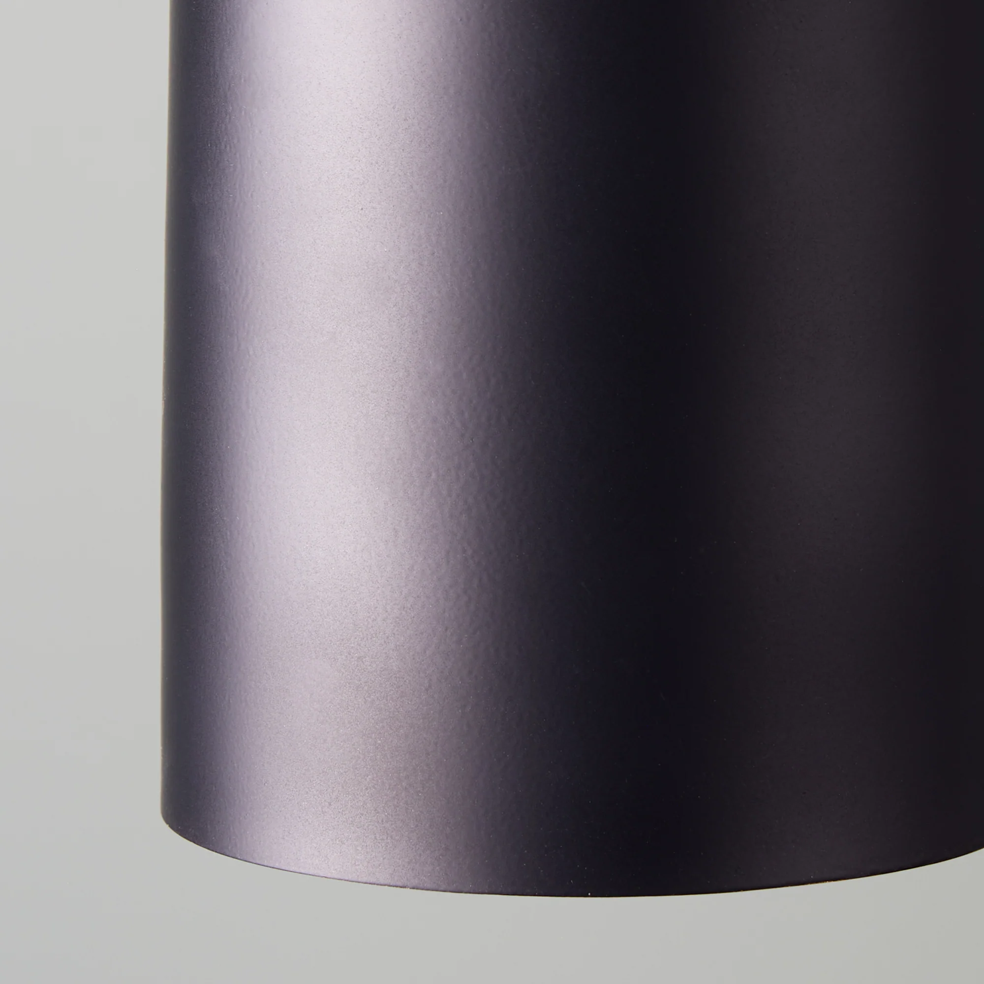 McMegan black pendant with brass interior - Image 3