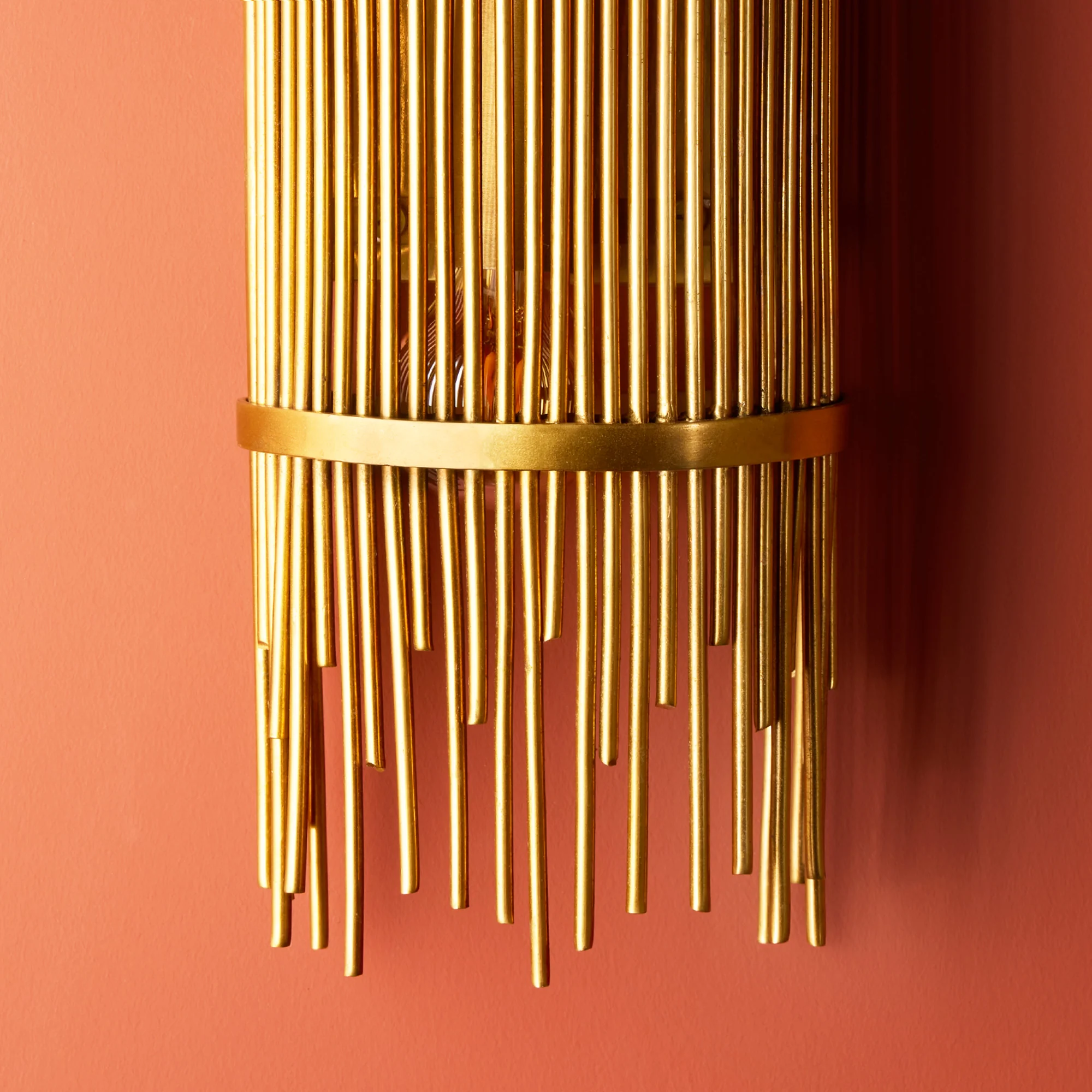 Mika wall light in antique brass - Image 8