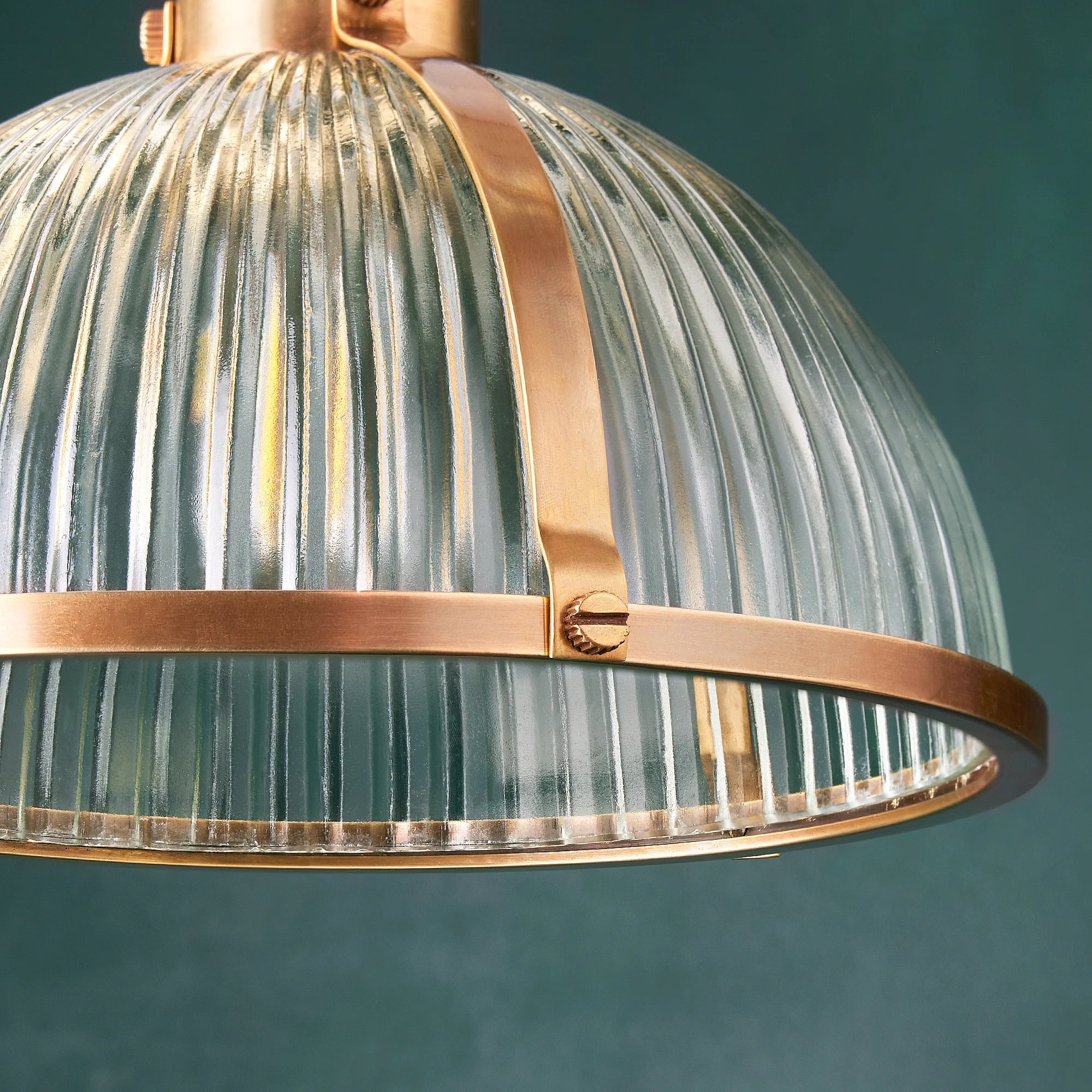 Montana pendant in prismatic glass and brass - Image 4