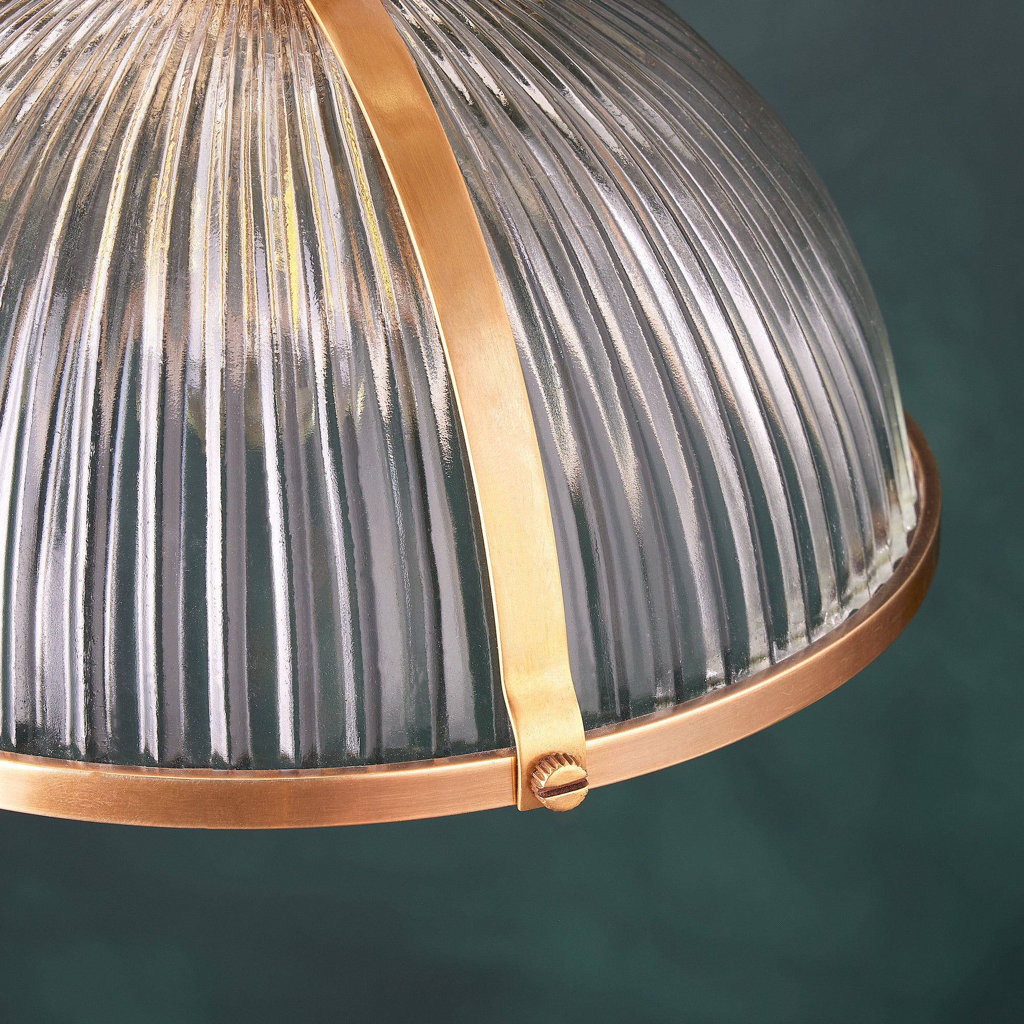 Montana pendant in prismatic glass and brass - Image 5