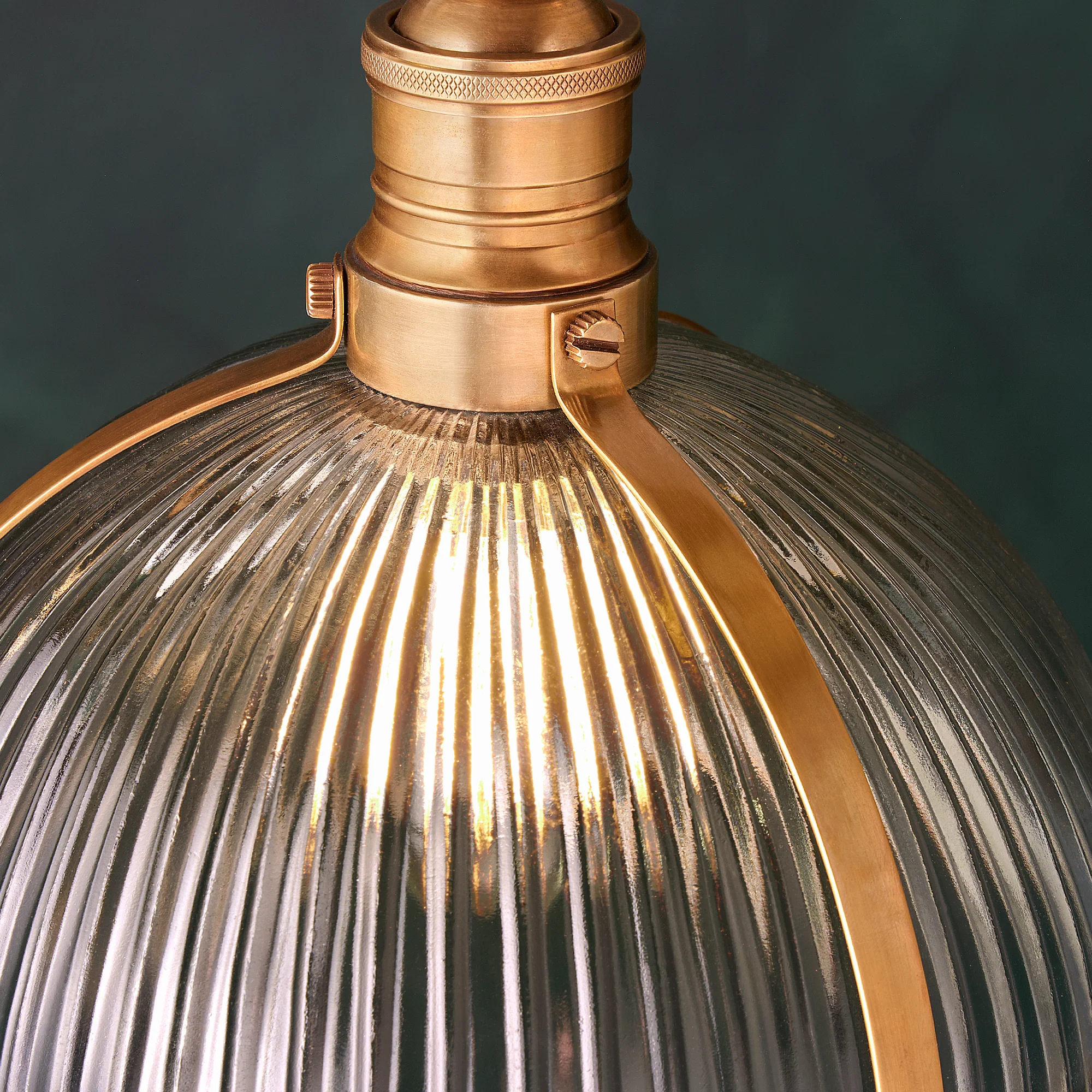 Montana pendant in prismatic glass and brass - Image 7