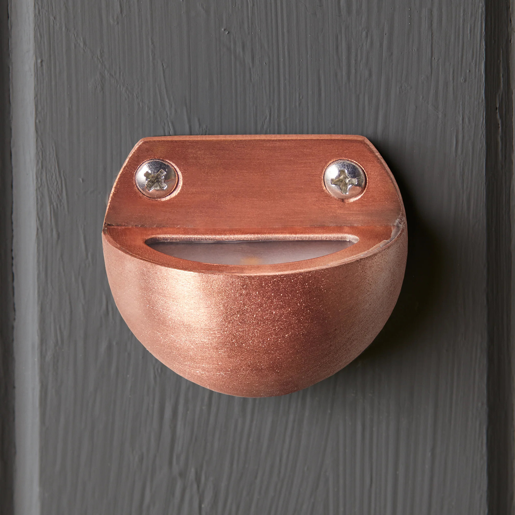 Mousehole ip65 path light in copper - Image 6