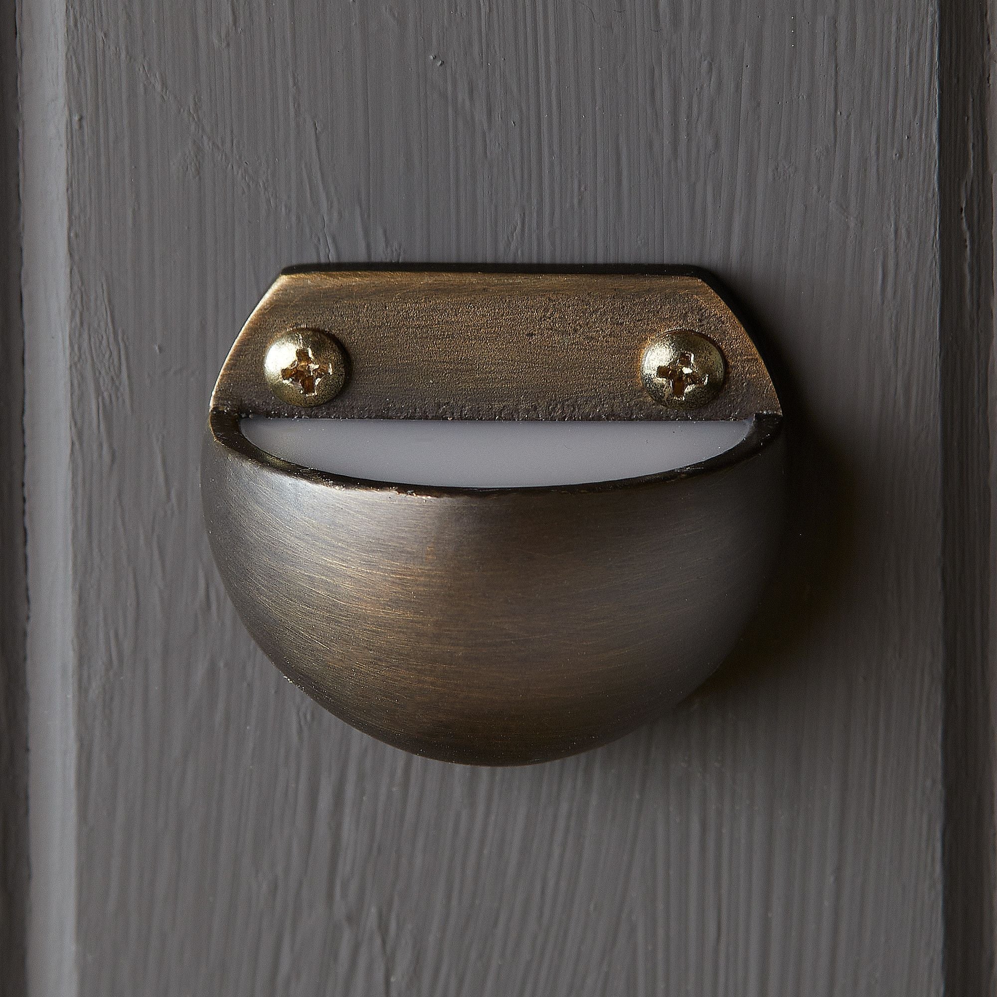 Mousehole ip65 path light in bronze - Image 5