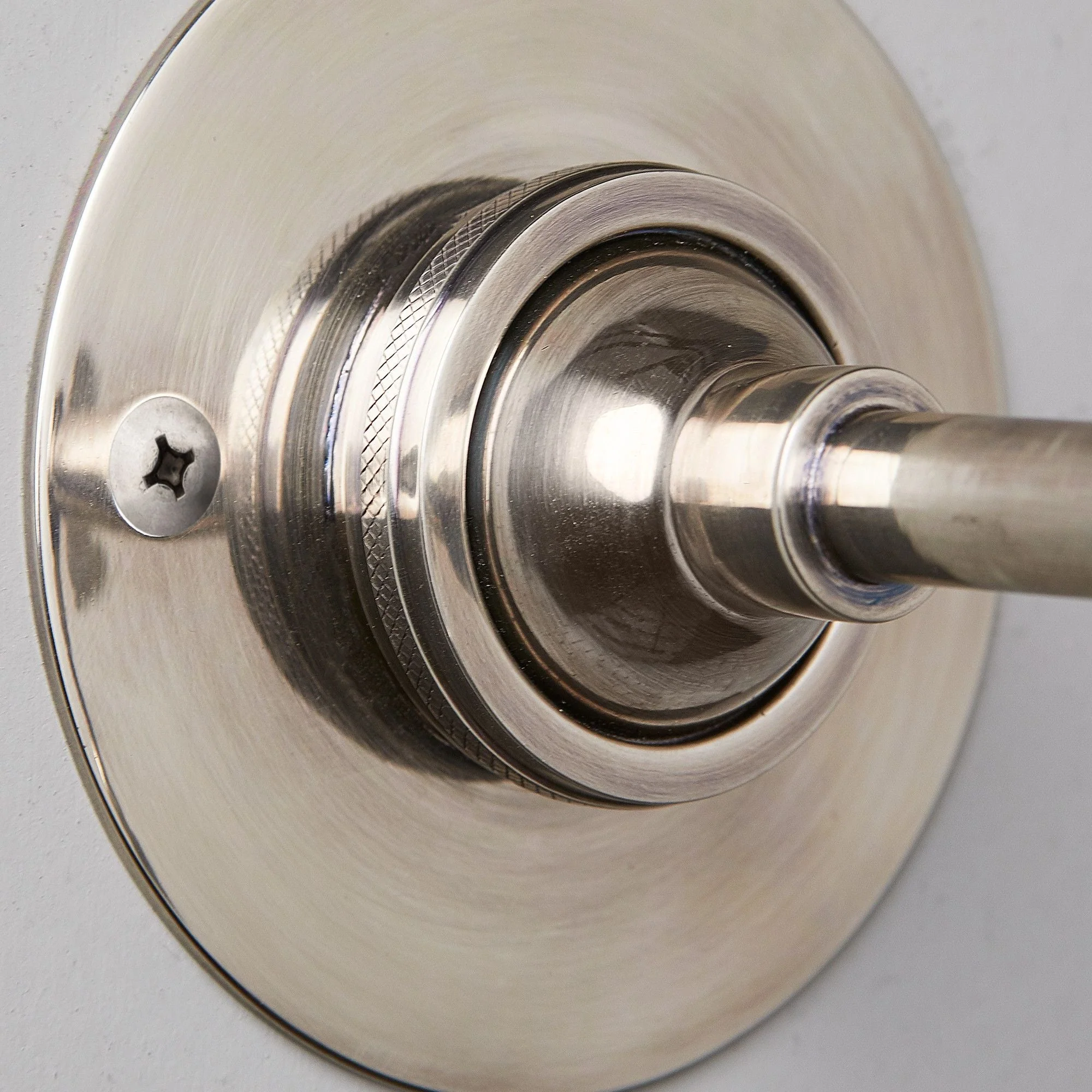 Mumford wall fitting in antique silver - Image 3