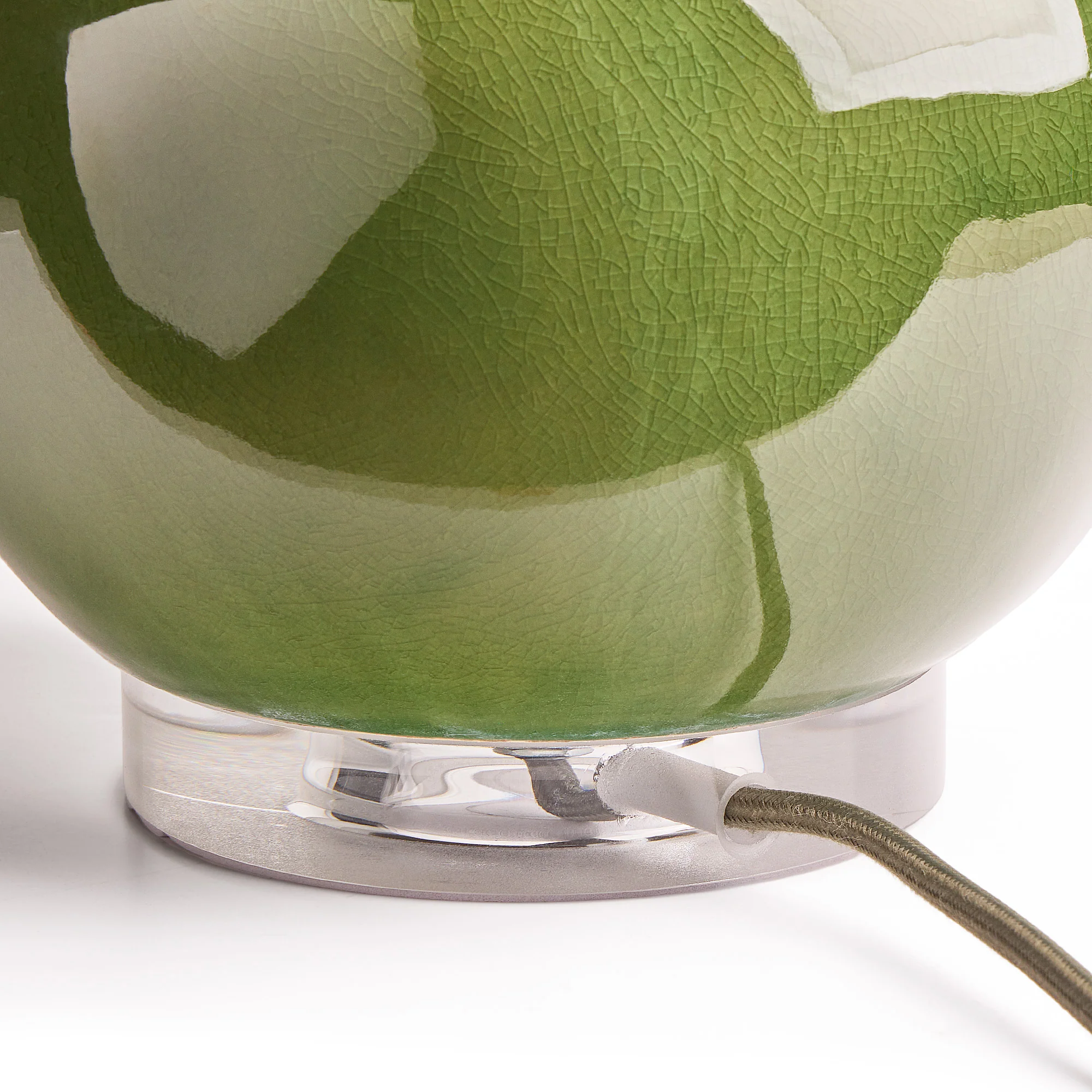 Murphy table lamp in green - Image 8