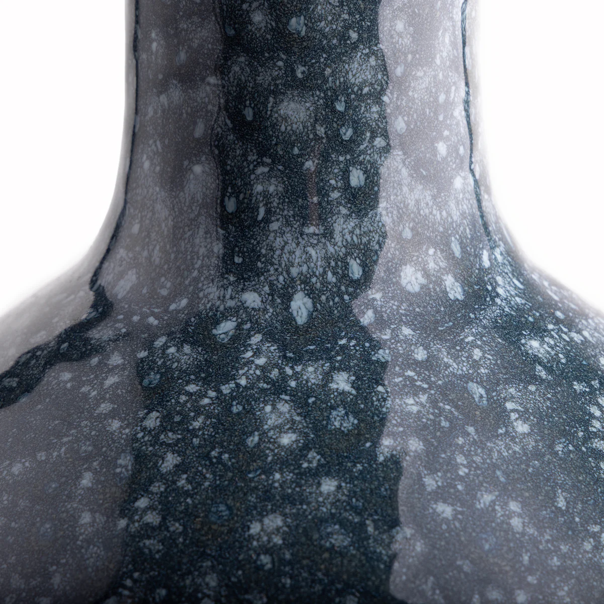 Nellie table lamp in spotted glaze - Image 6
