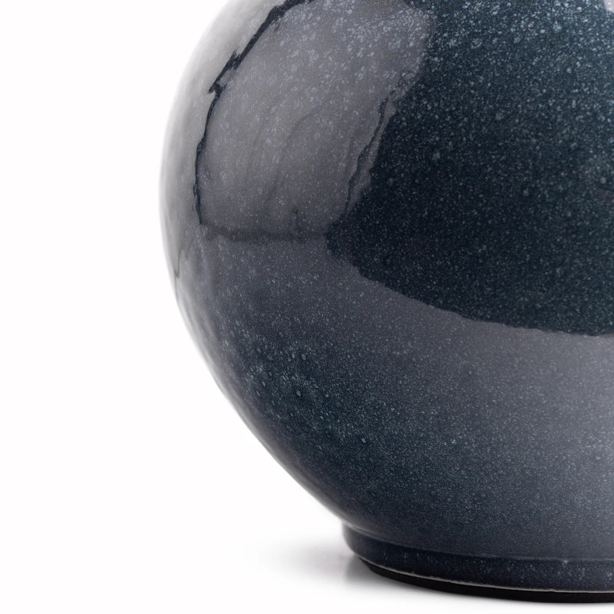 Nellie table lamp in spotted glaze - Image 9