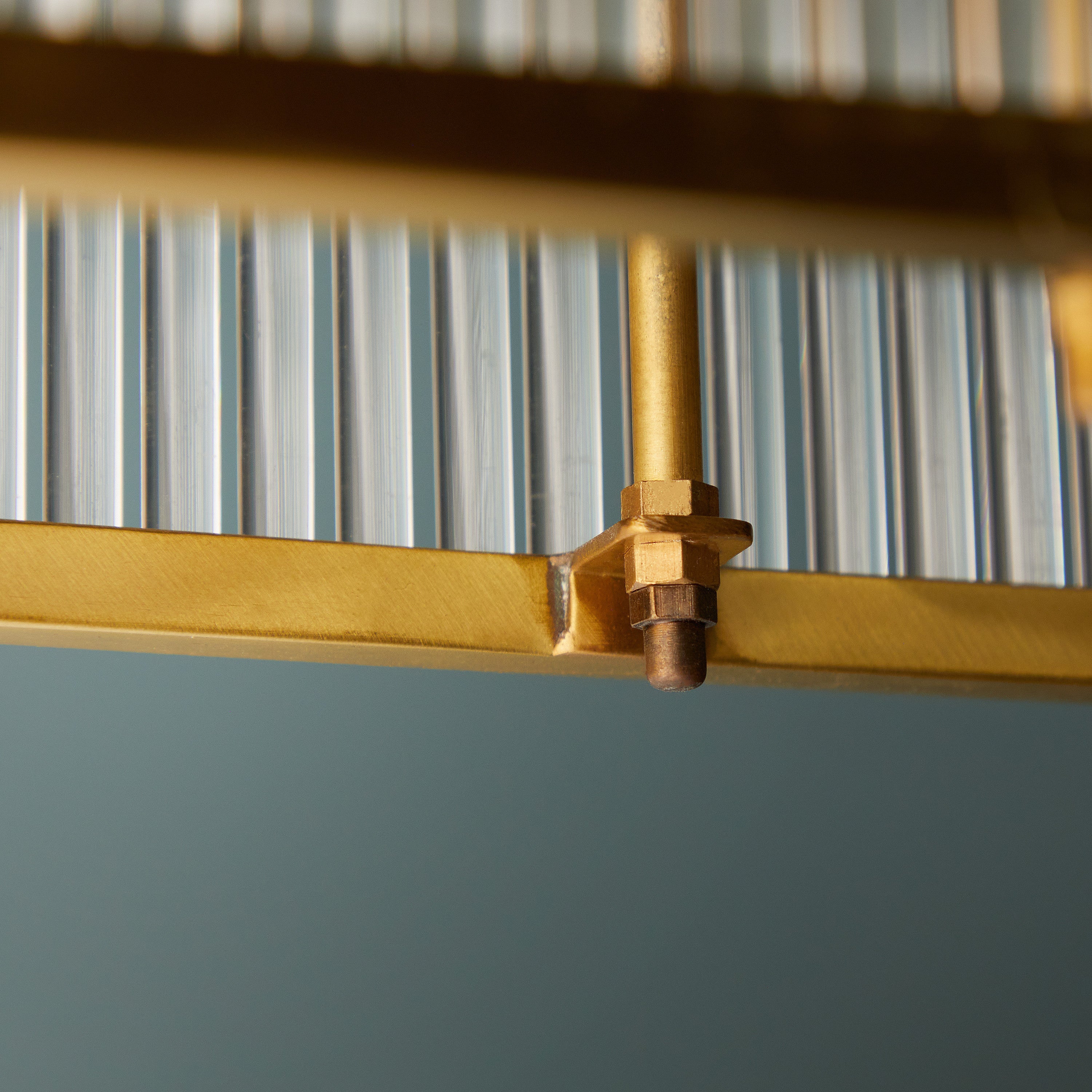 Odin chandelier in brass with glass rods - Image 7
