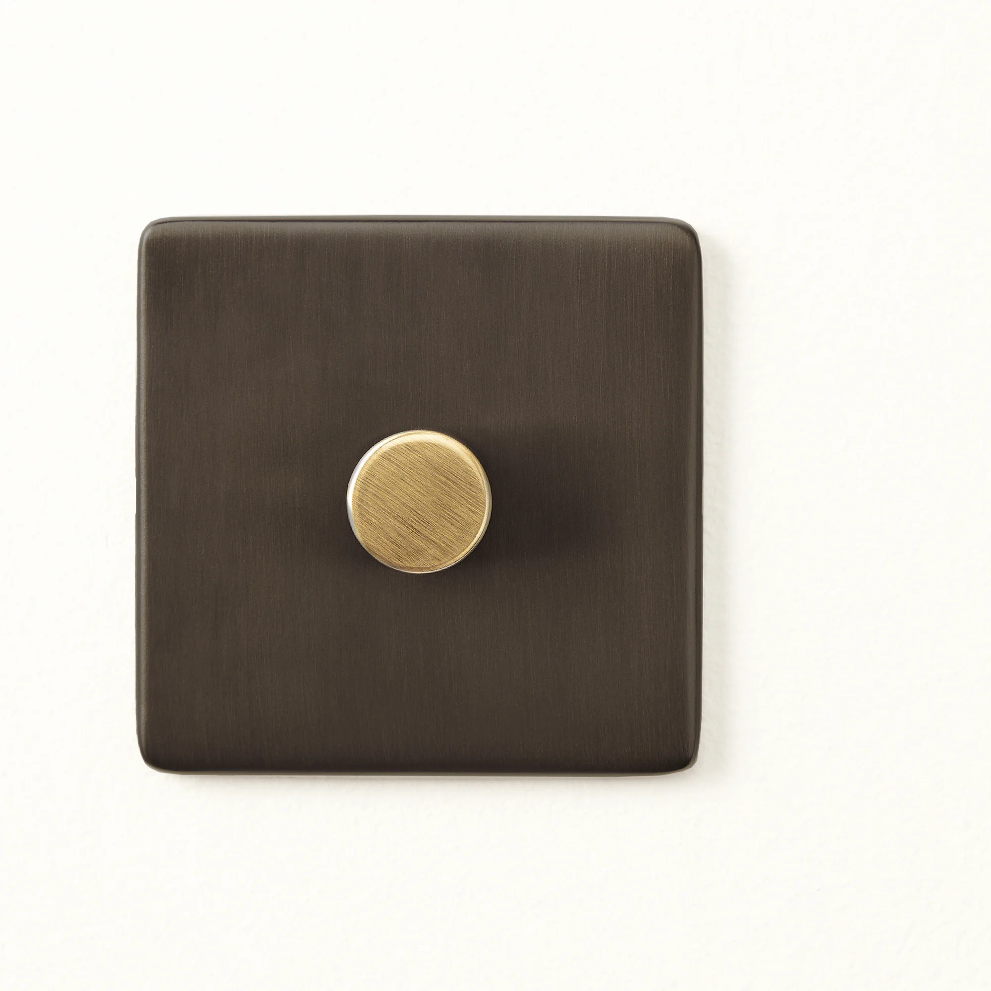 One gang 2 way Florence dimmer switch in bronze - Image 5