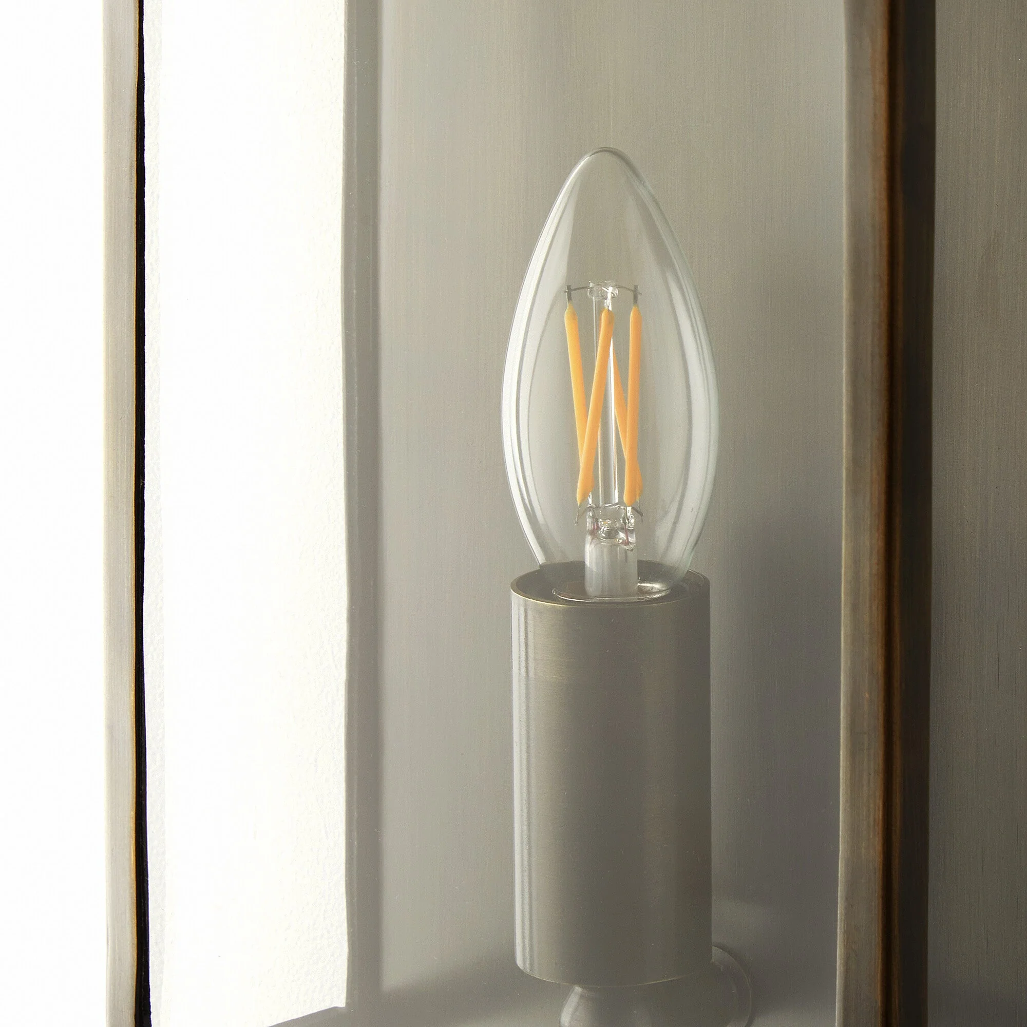 Orford IP44 exterior wall light in bronze - Image 4