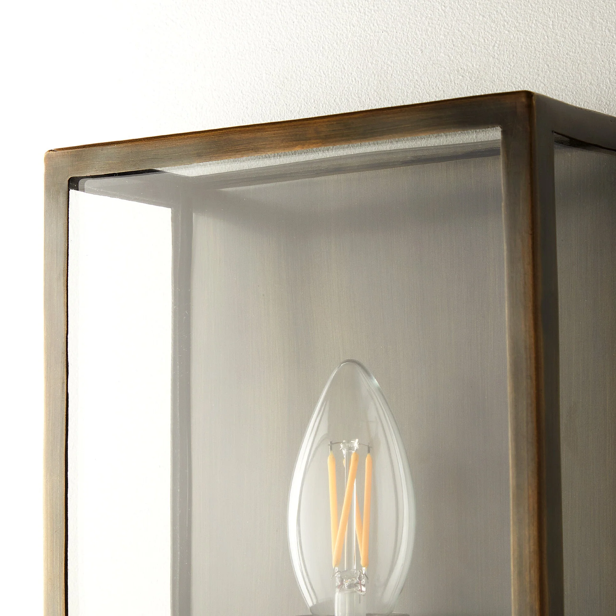 Orford IP44 exterior wall light in bronze - Image 6