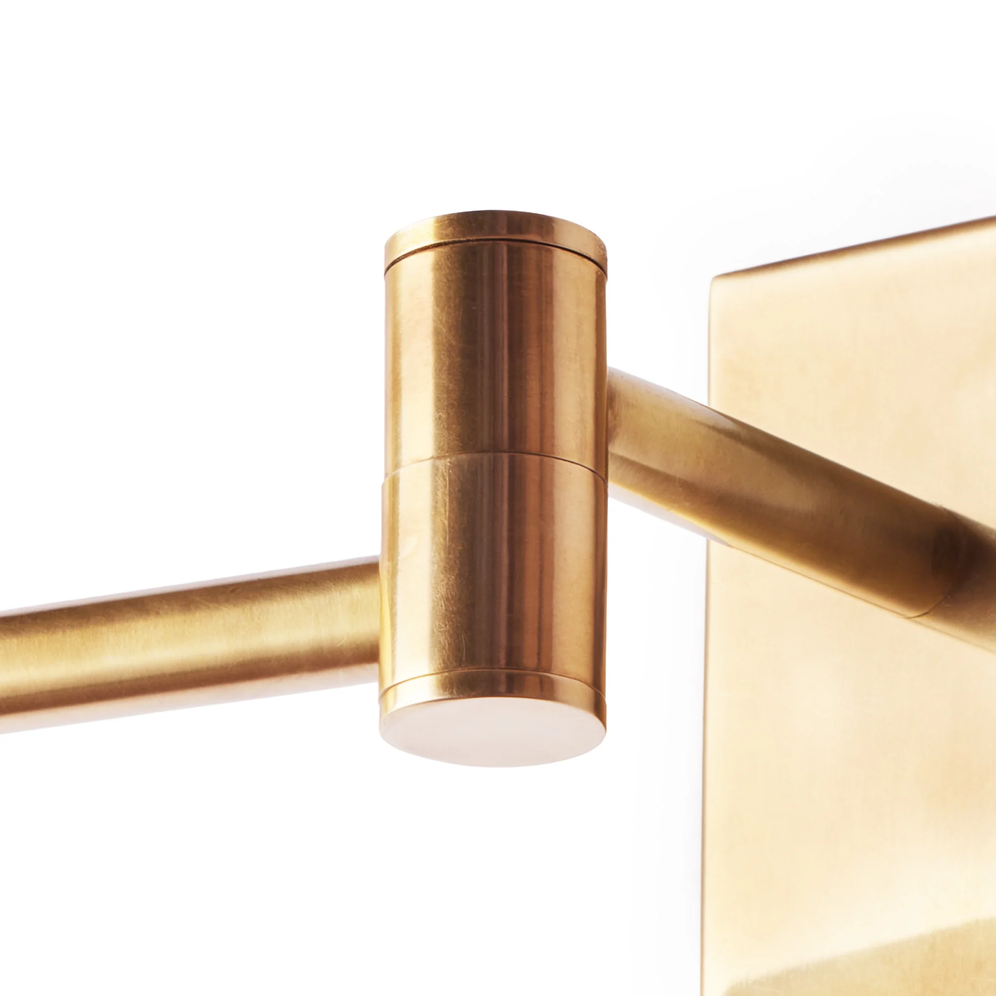 Otis adjustable wall light in black - Image 9
