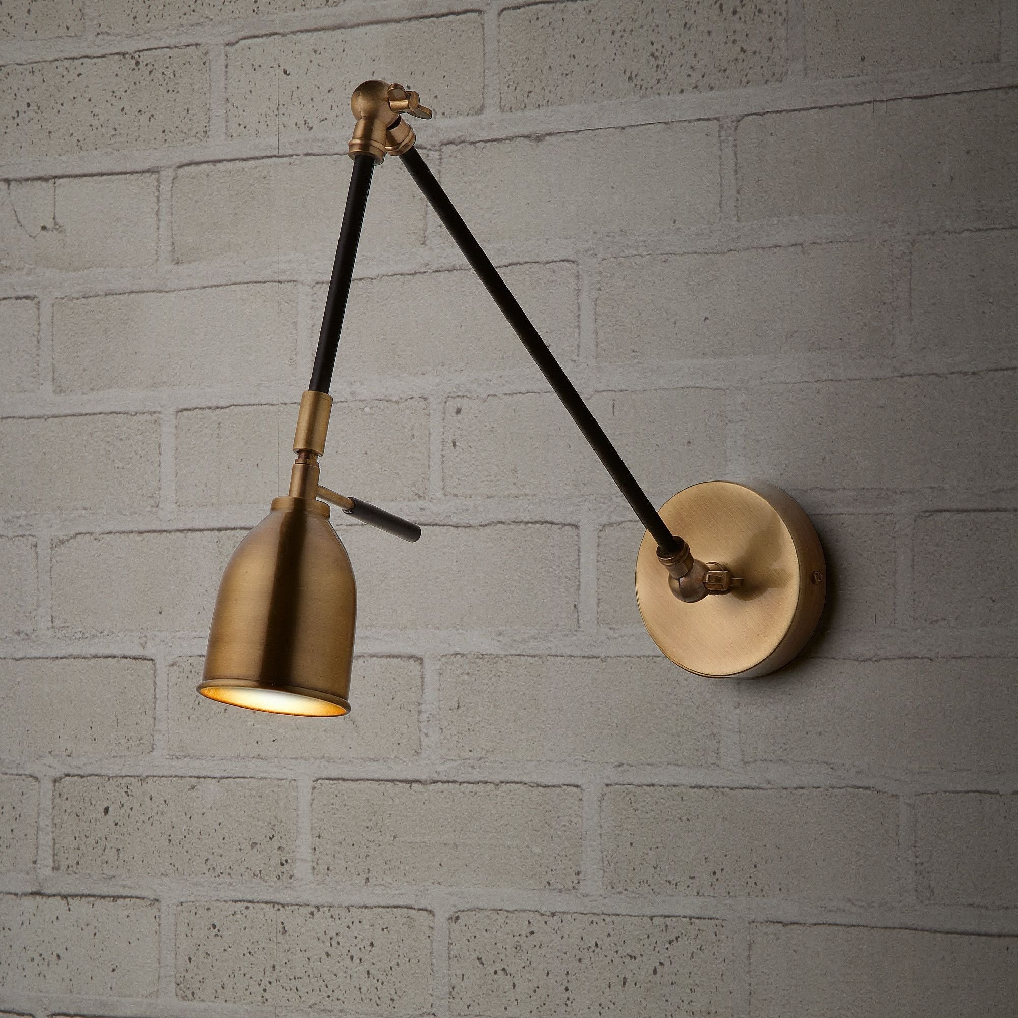 Pick wall light in black and brass - Image 2