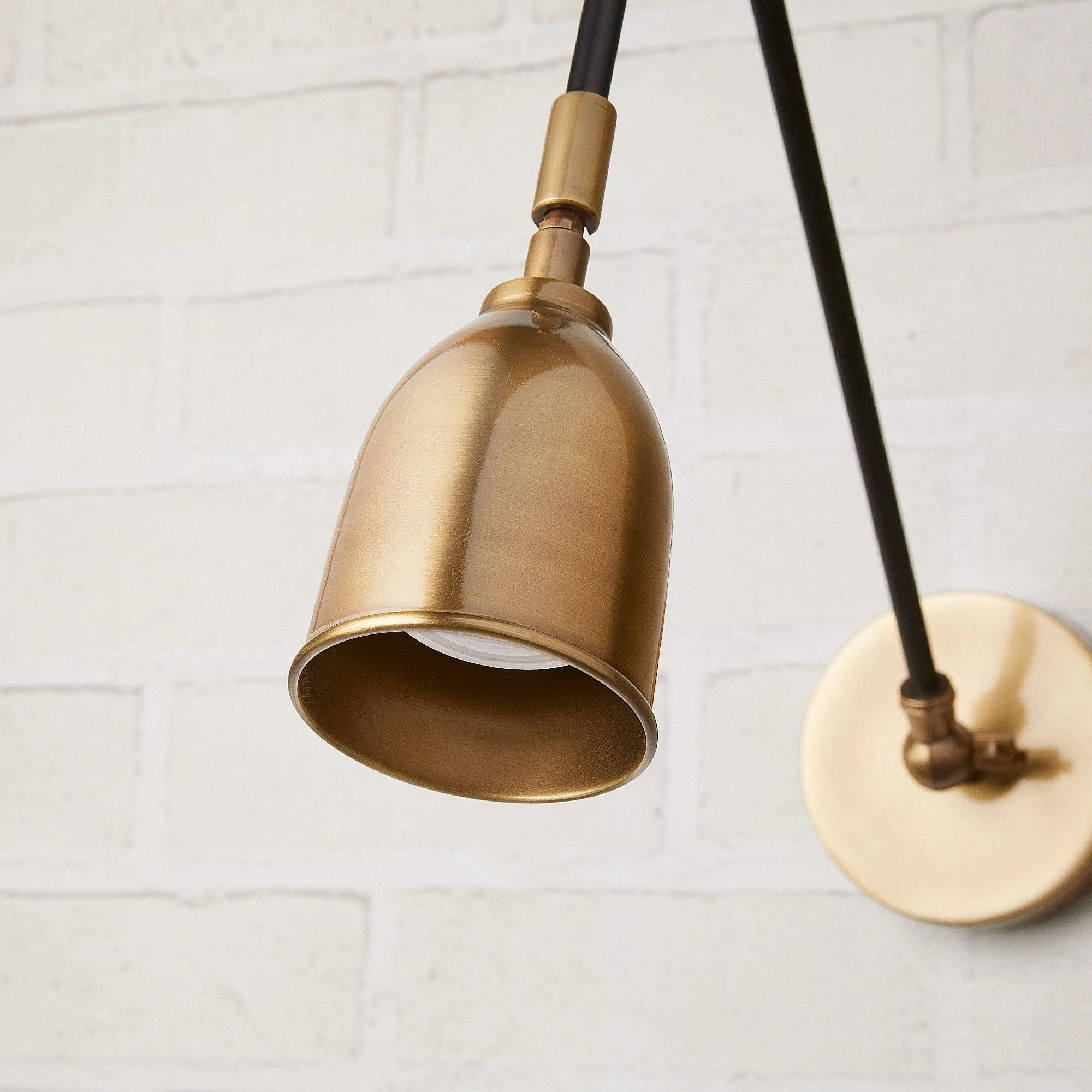 Pick wall light in black and brass - Image 9