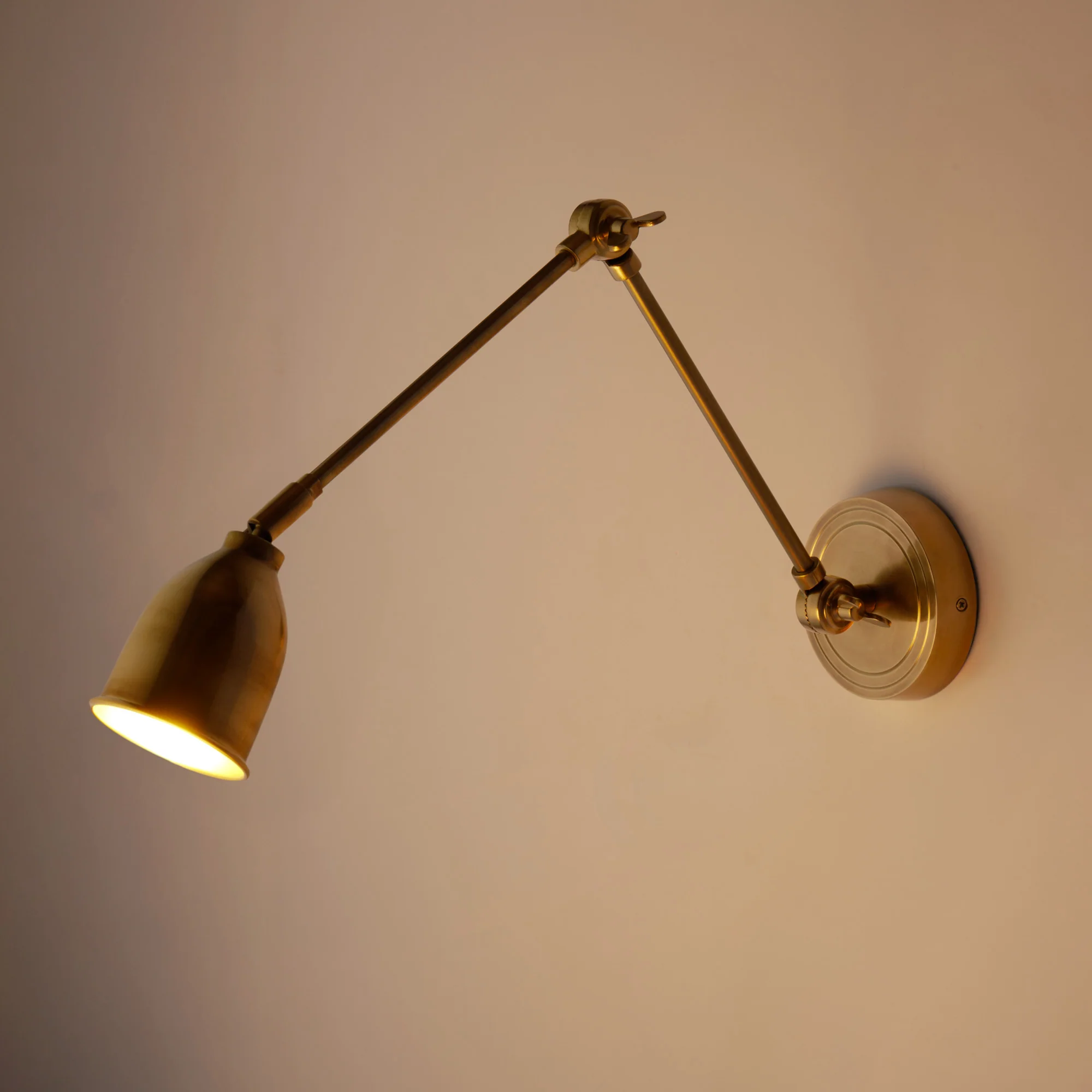 Pick wall light in brass - Image 6