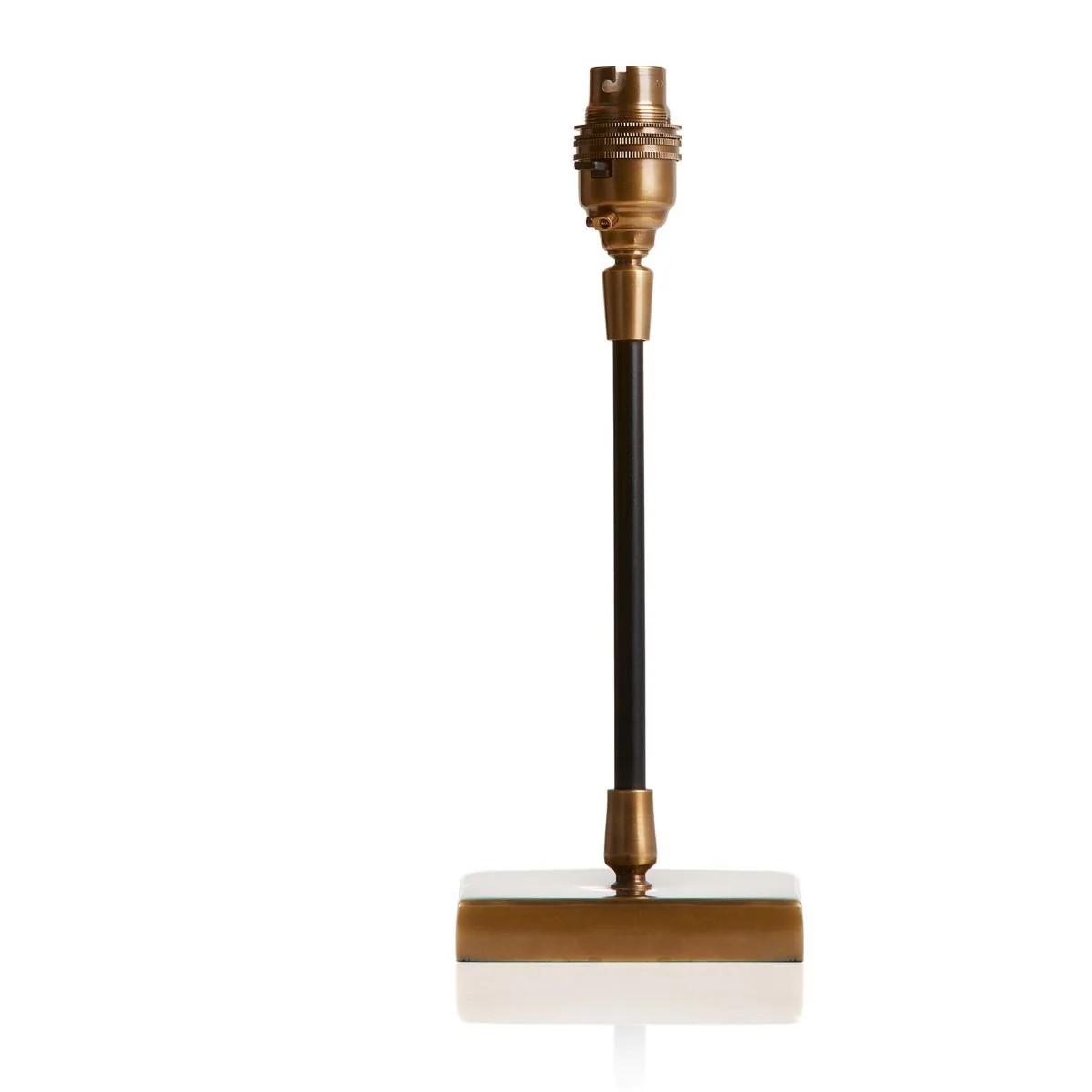 Pickling table lamp in antiqued brass - Image 5