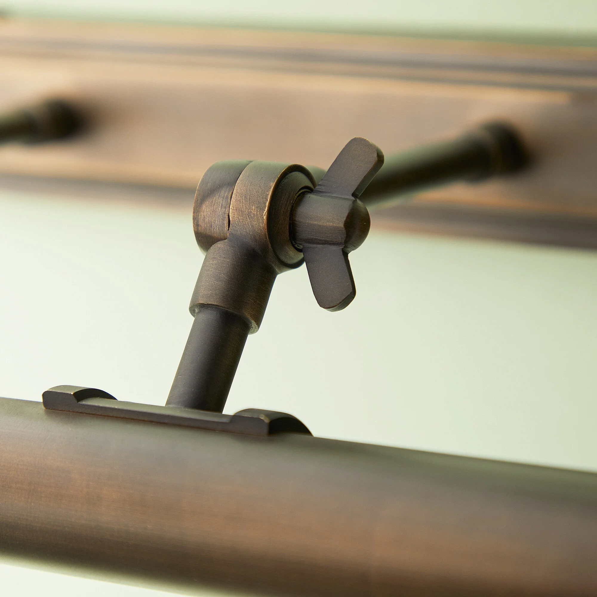 Pitcheroo double arm picture light in bronze - Image 8