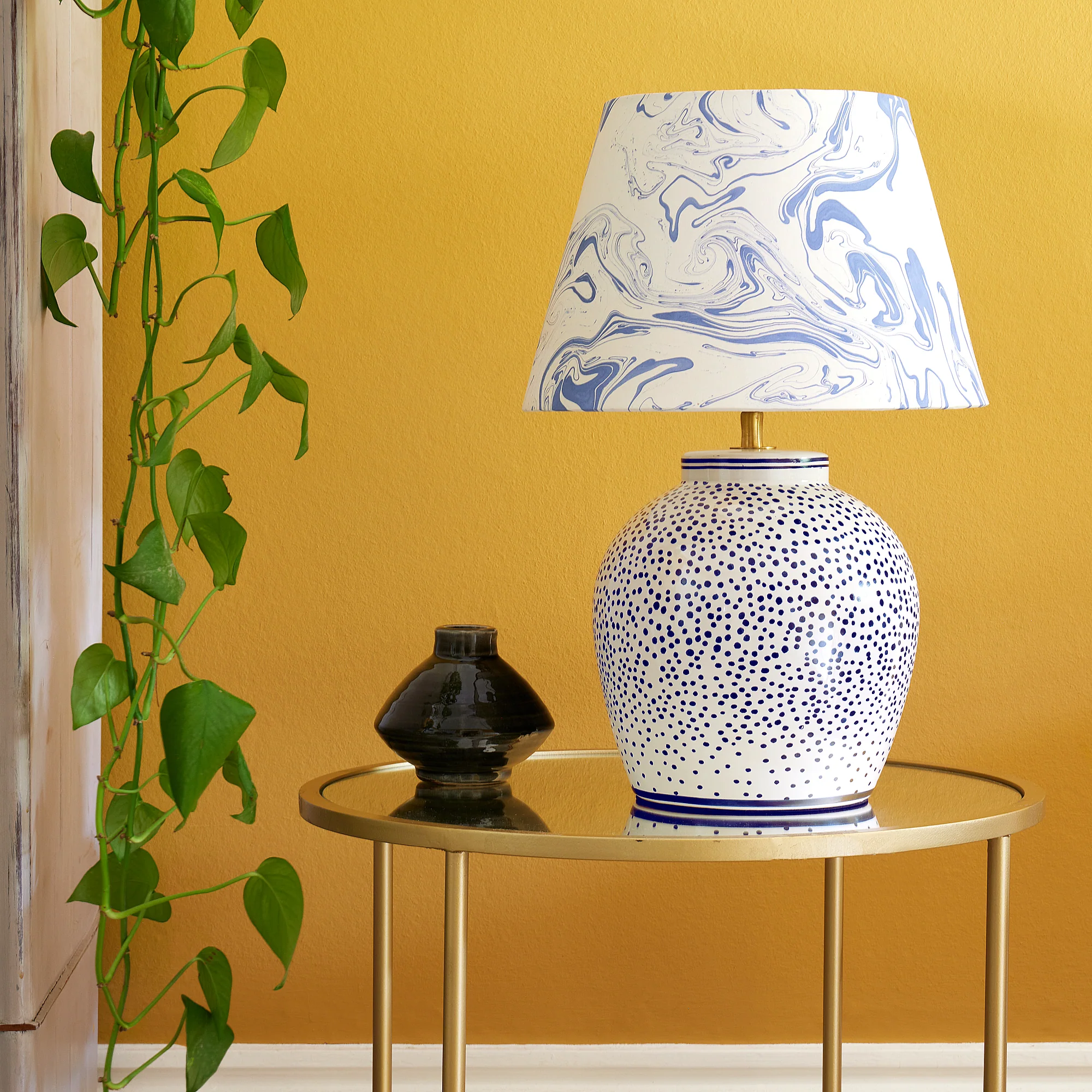 Polka table lamp in blue and white - Image 6