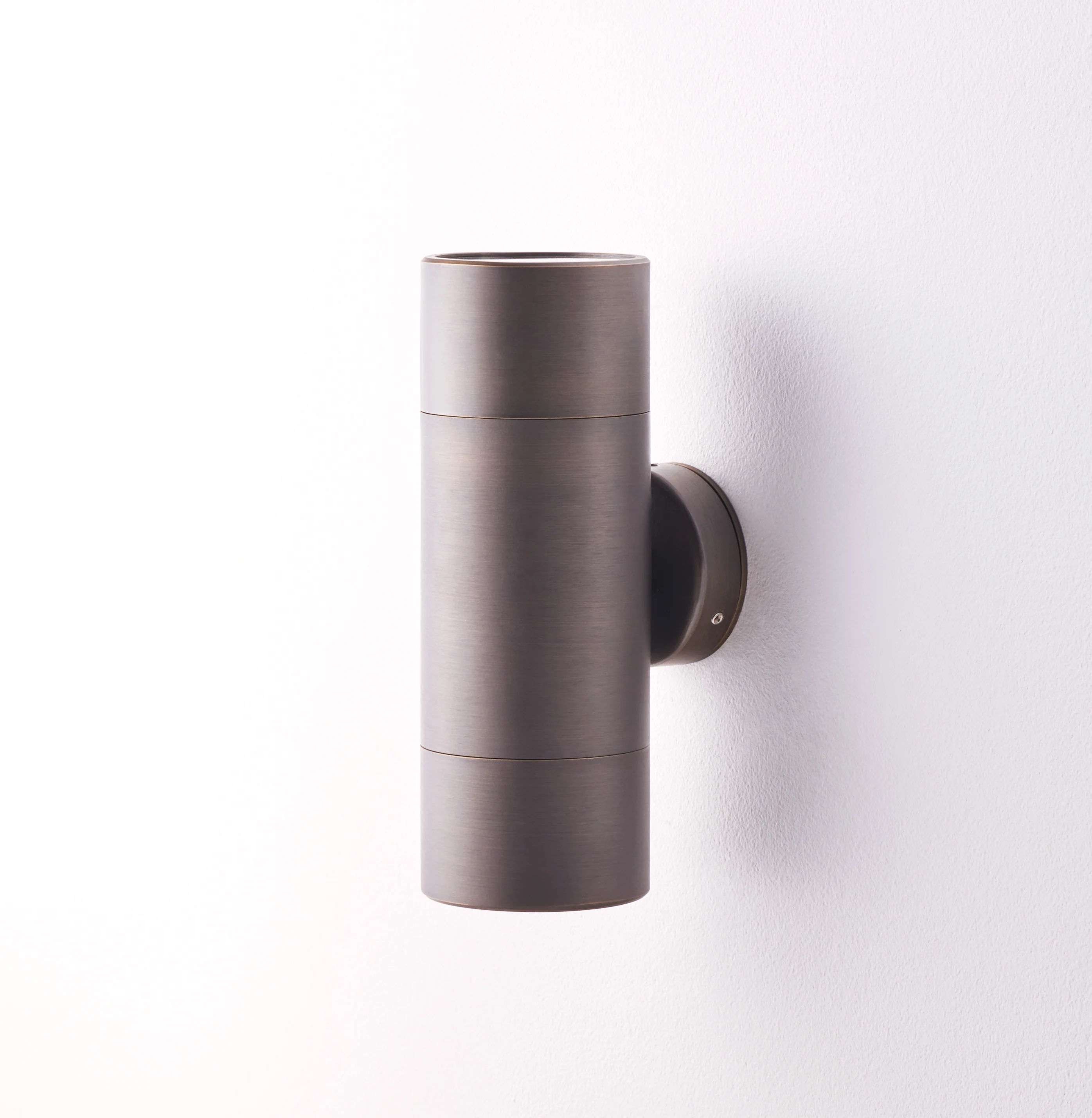 Large Portreath IP65 up and down pillar light in bronze