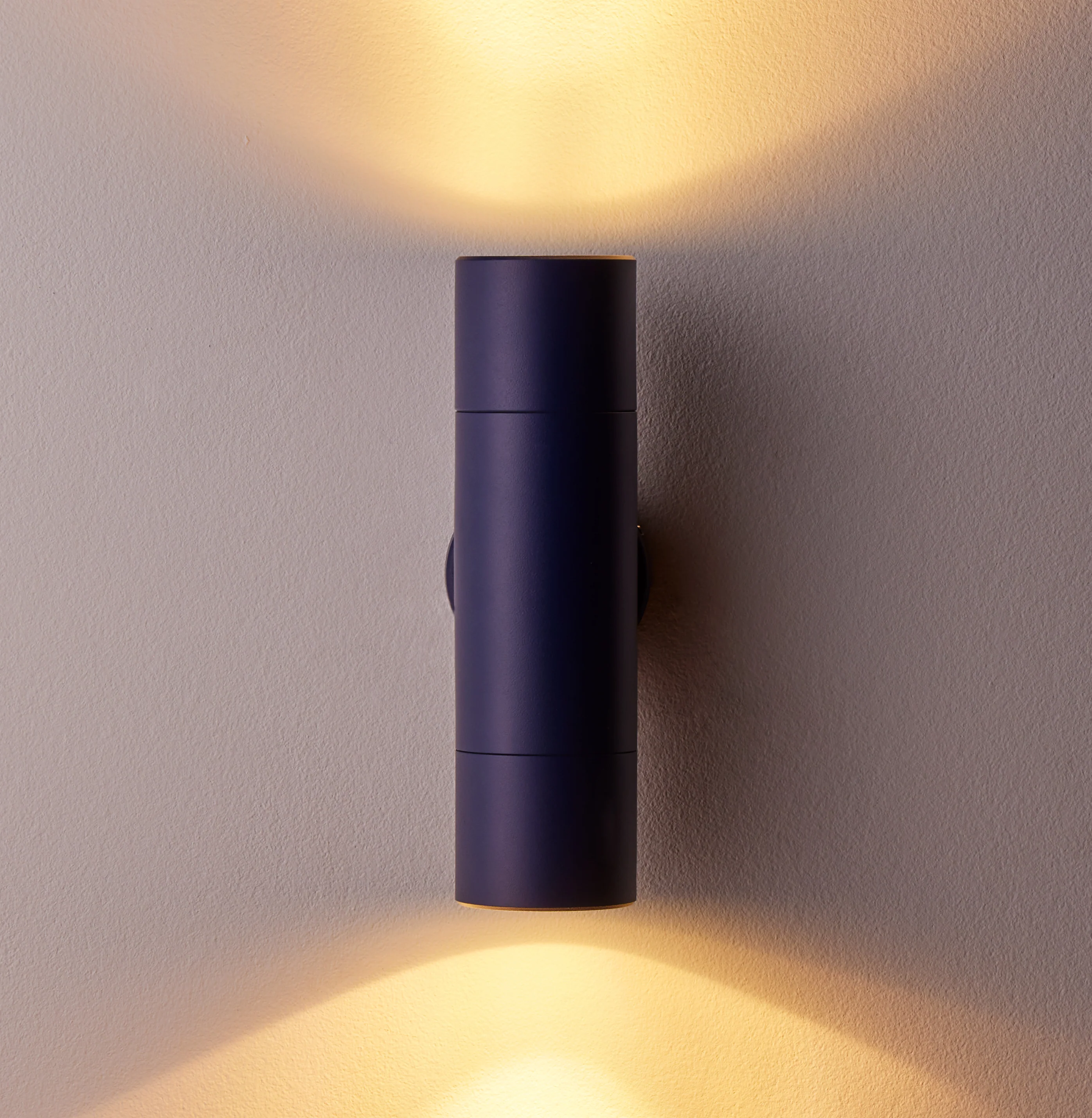 Portreath IP65 up and down pillar light in bluestone - Image 7