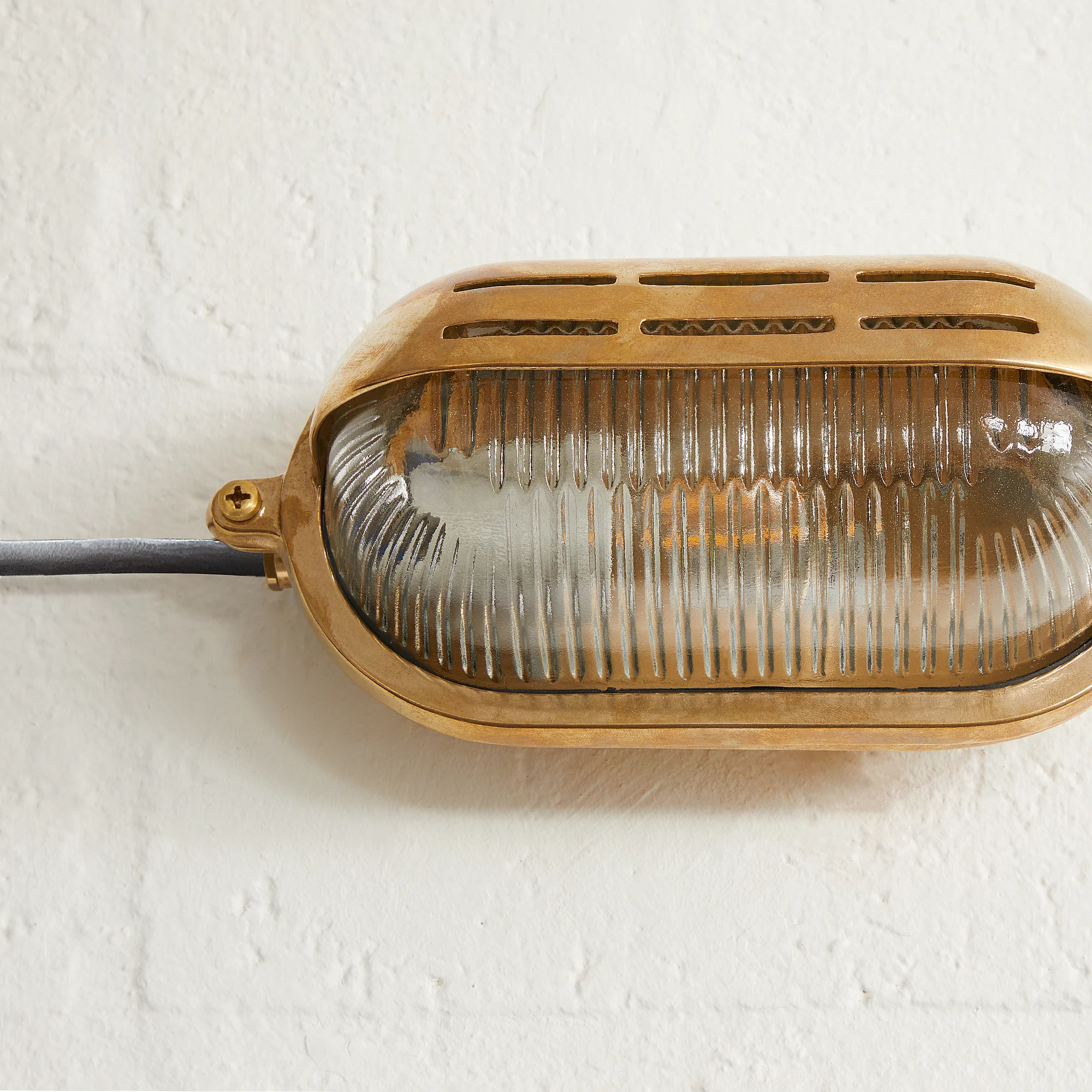 Rackham ip64 bulkhead in unlacquered natural brass - Image 8