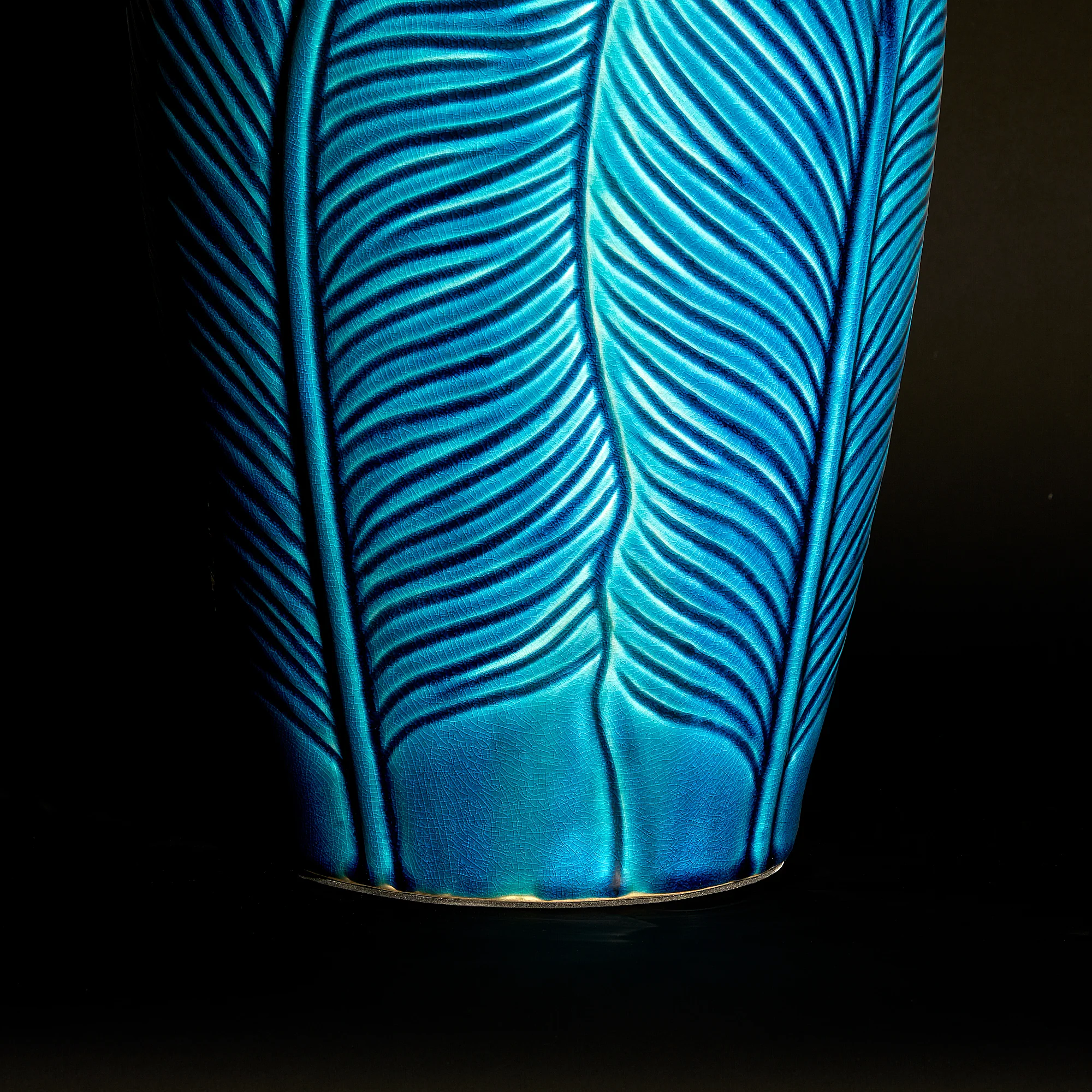 Regular Bonello table lamp in blue - Image 7